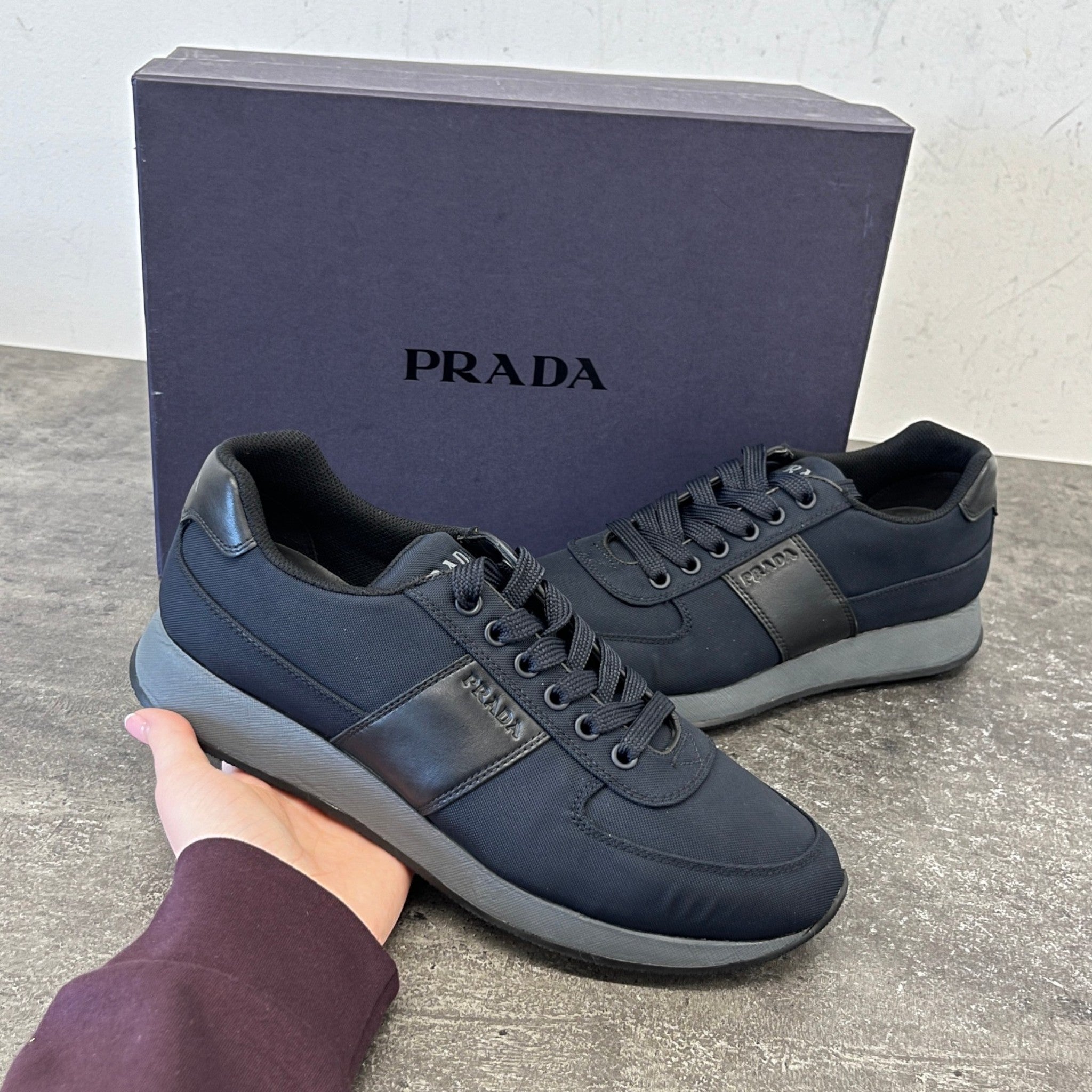 Men's Nylon Tech Low Trainers Black Size EU 40 / UK 6