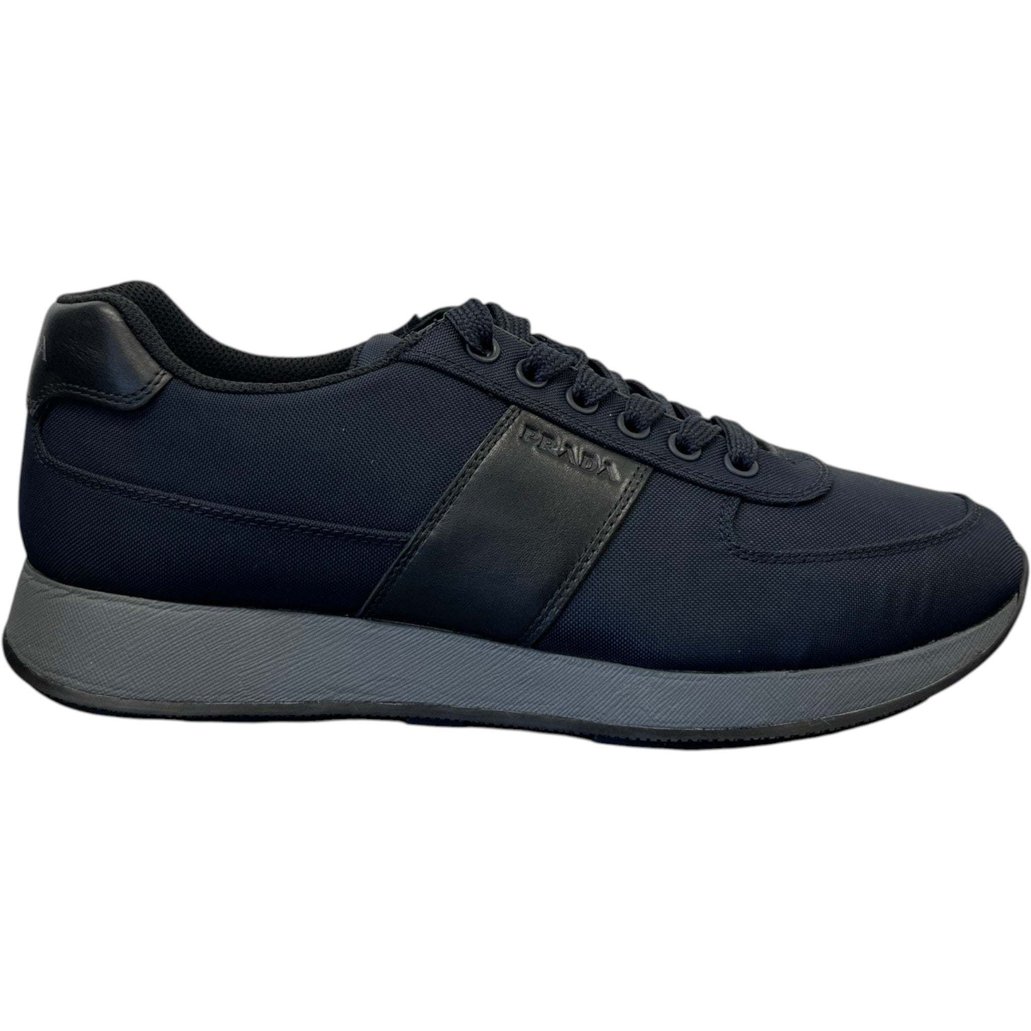 Men's Nylon Tech Low Trainers Black Size EU 40 / UK 6