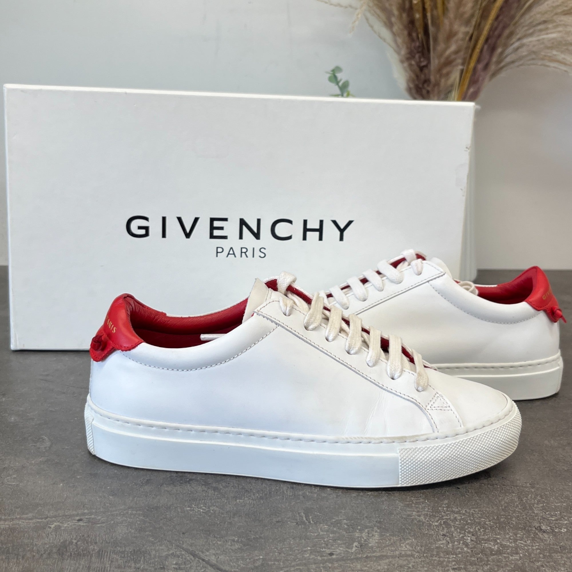 Women's Urban Street Low Trainers White Size EU 35 / UK 2