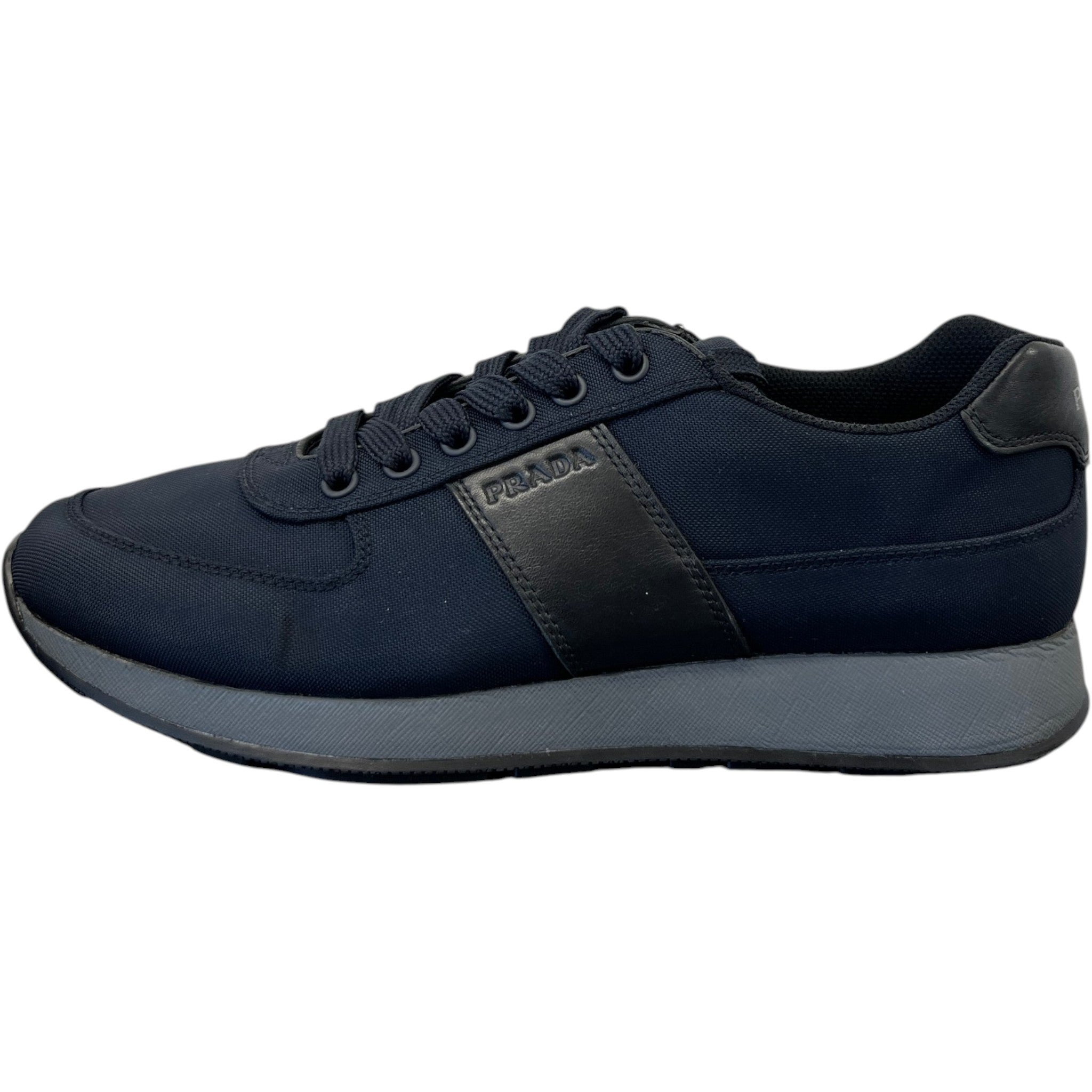Men's Nylon Tech Low Trainers Black Size EU 40 / UK 6