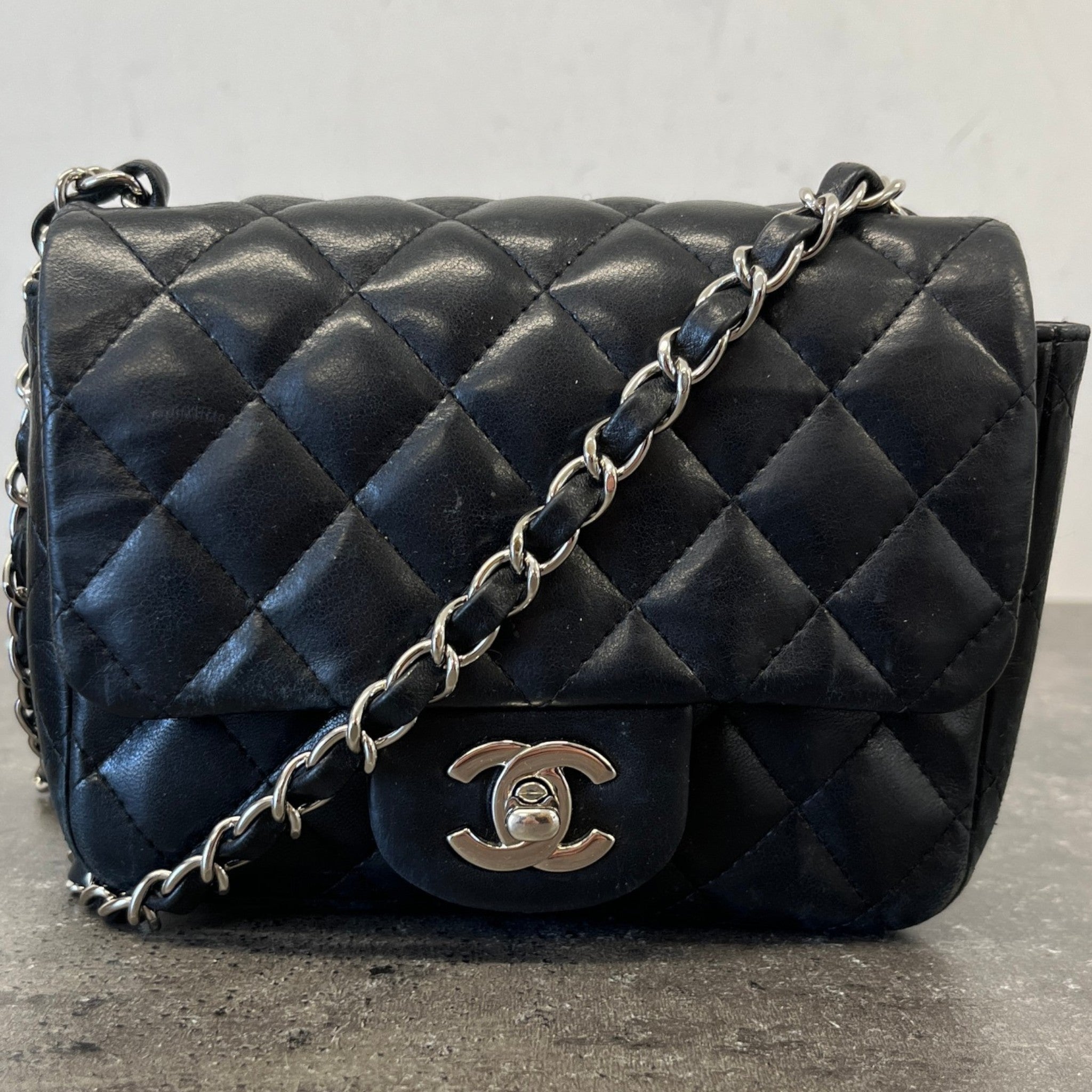 Women's Timeless/Classique Mini Square Flap Lambskin Bag Black