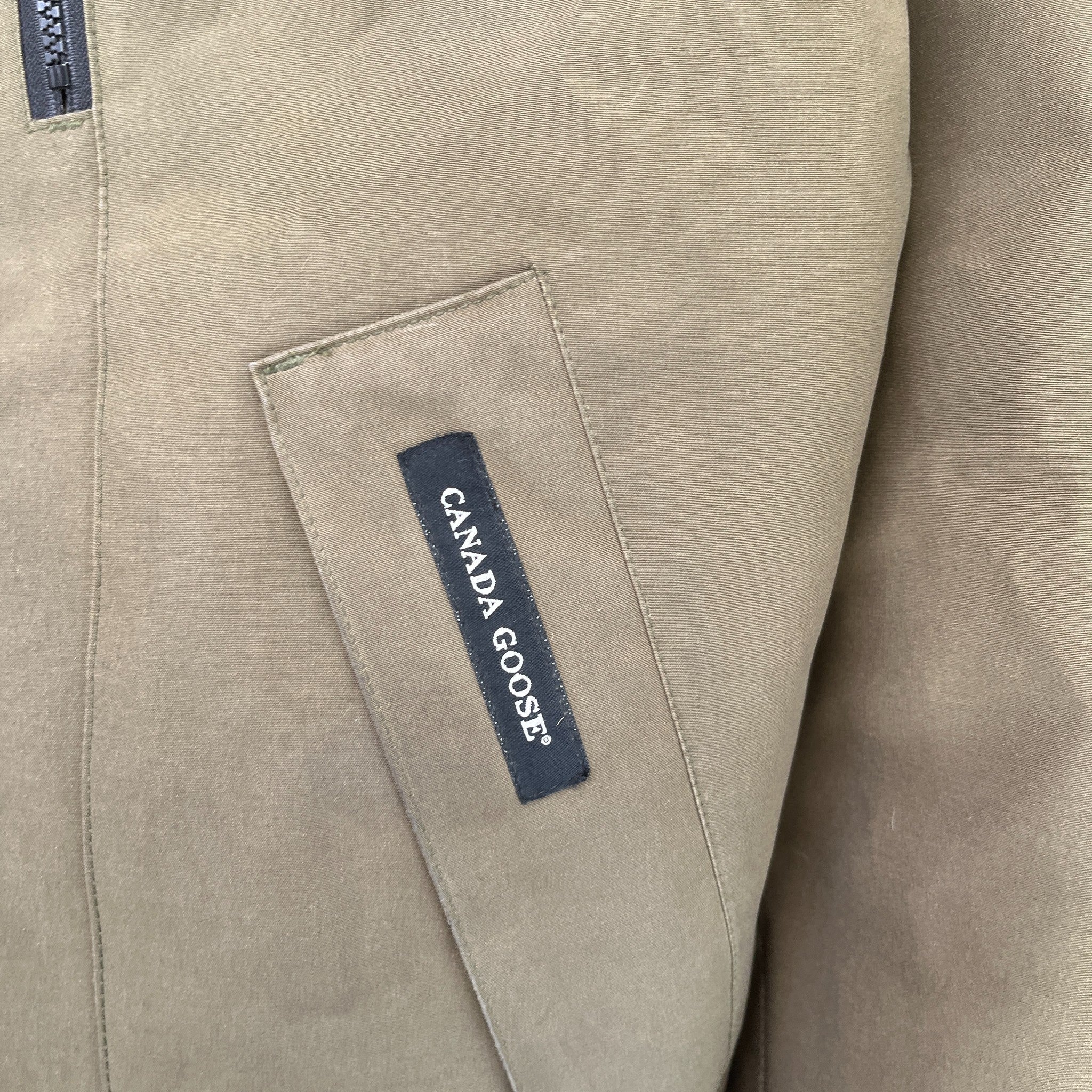 Men's Borden Bomber Down Jacket Green Size S