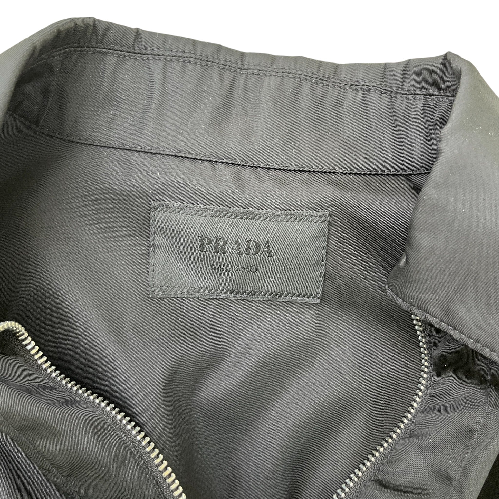 Men's Plaque Logo Re-Nylon OverShirt Black Size M