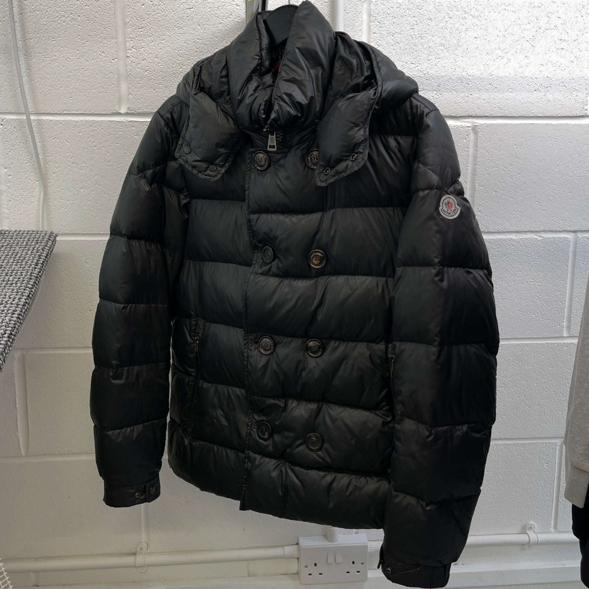 Men's Boulevards Down Jacket Black Size 2 / M