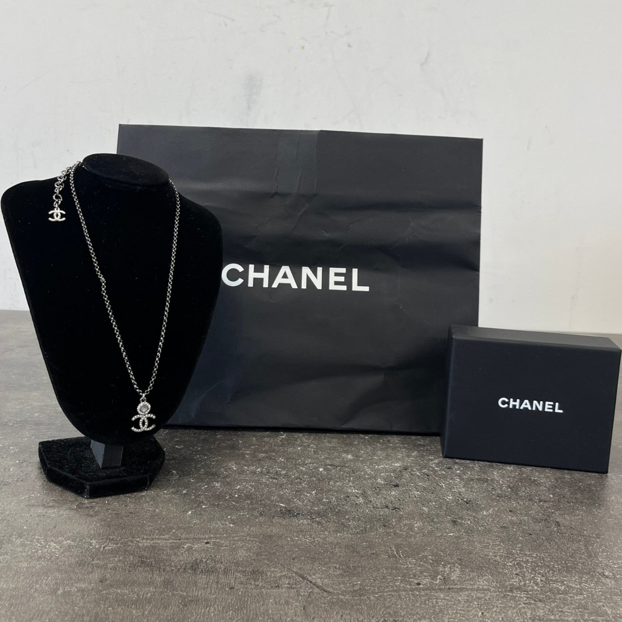 Women's Crystal Cc Pendant Necklace Silver