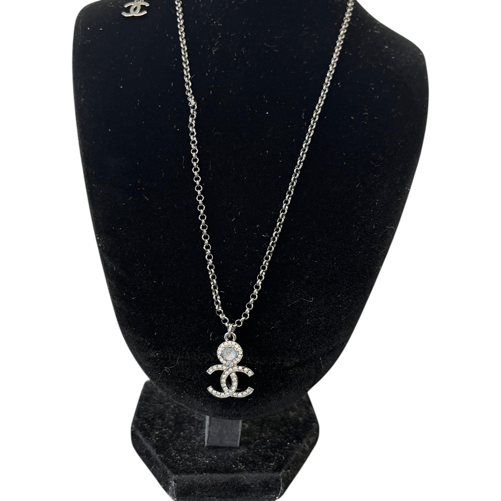 Women's Crystal Cc Pendant Necklace Silver