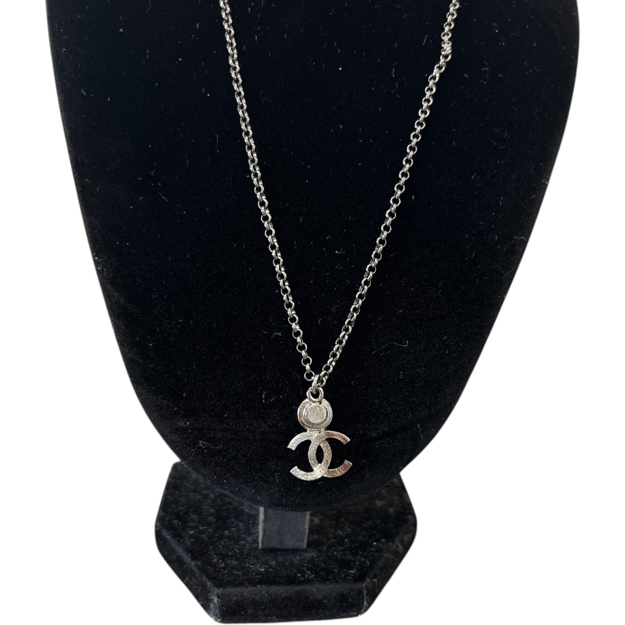 Women's Crystal Cc Pendant Necklace Silver