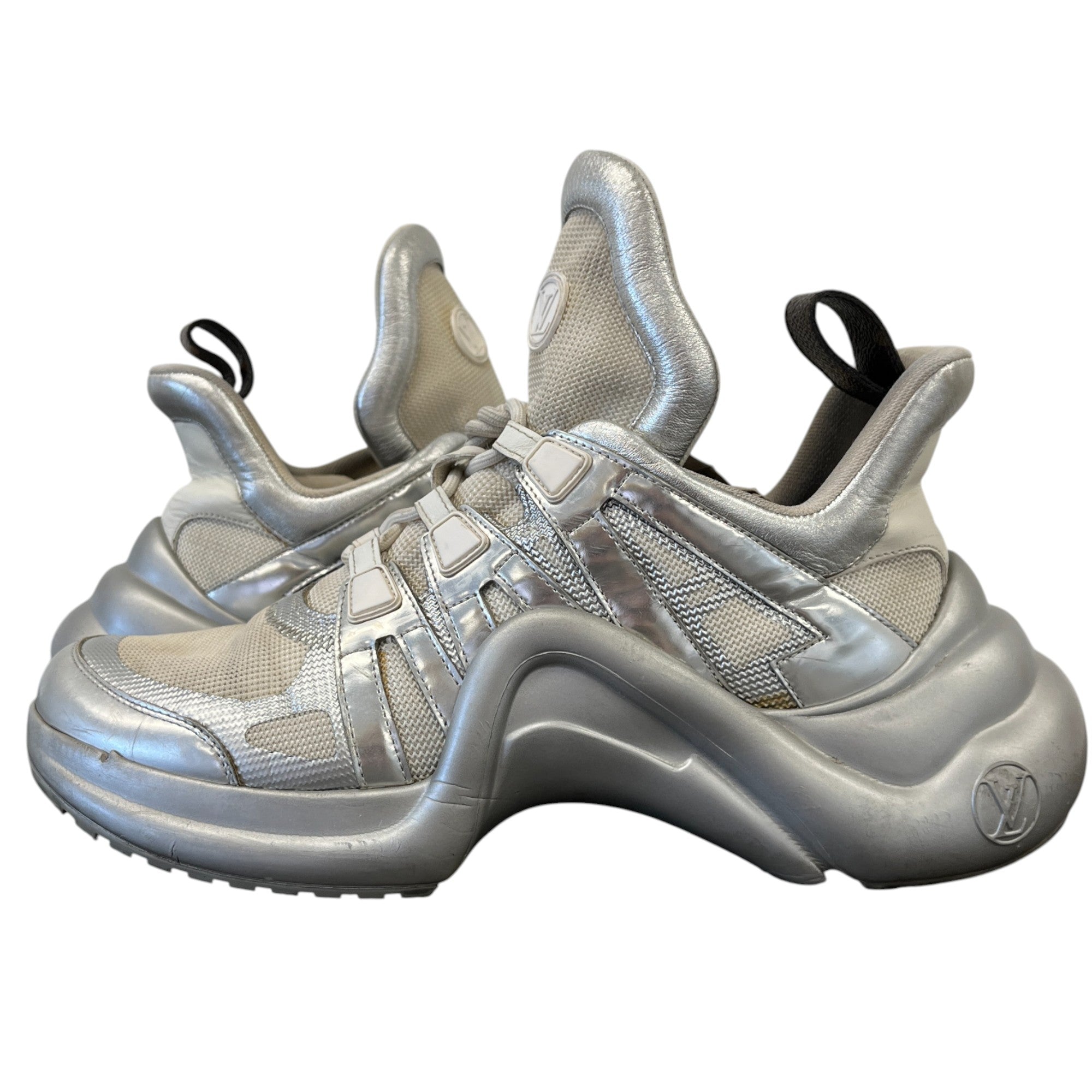 Men's Metallic Archlight Low Trainers Silver Size EU 41 / UK 7