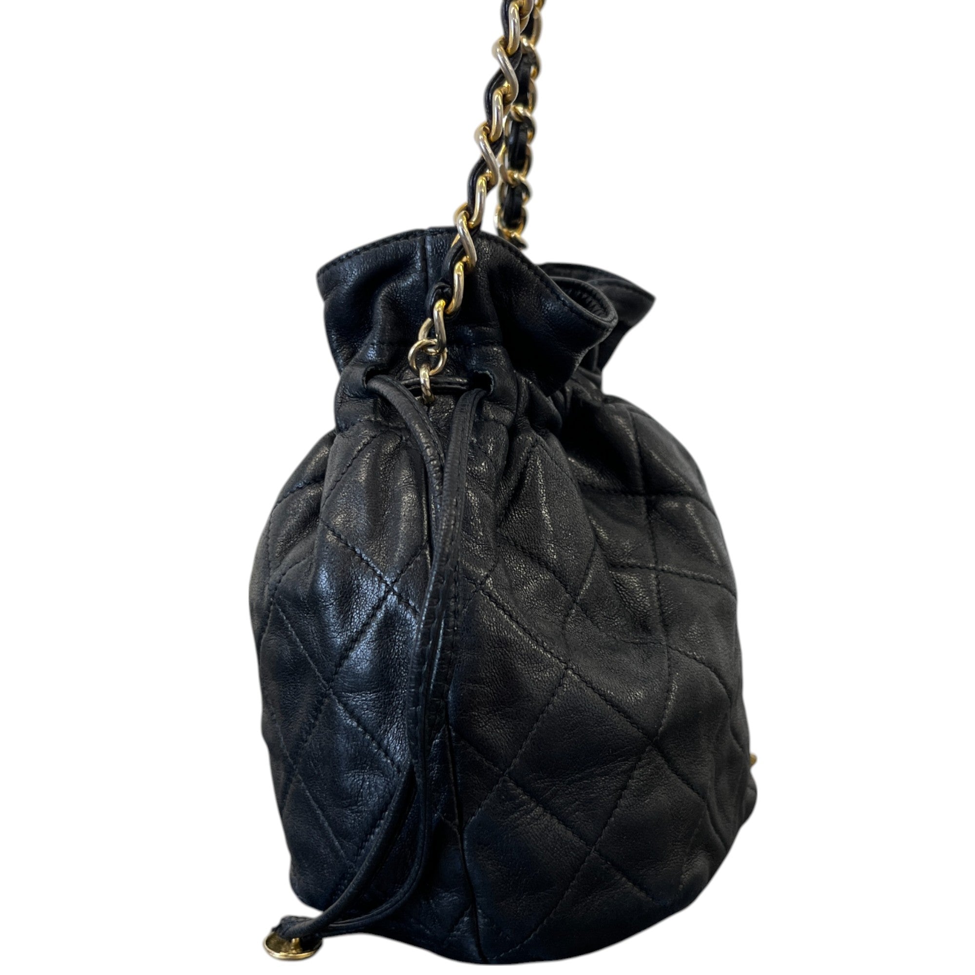 Women's Matelasse Chain Bucket Bag Black