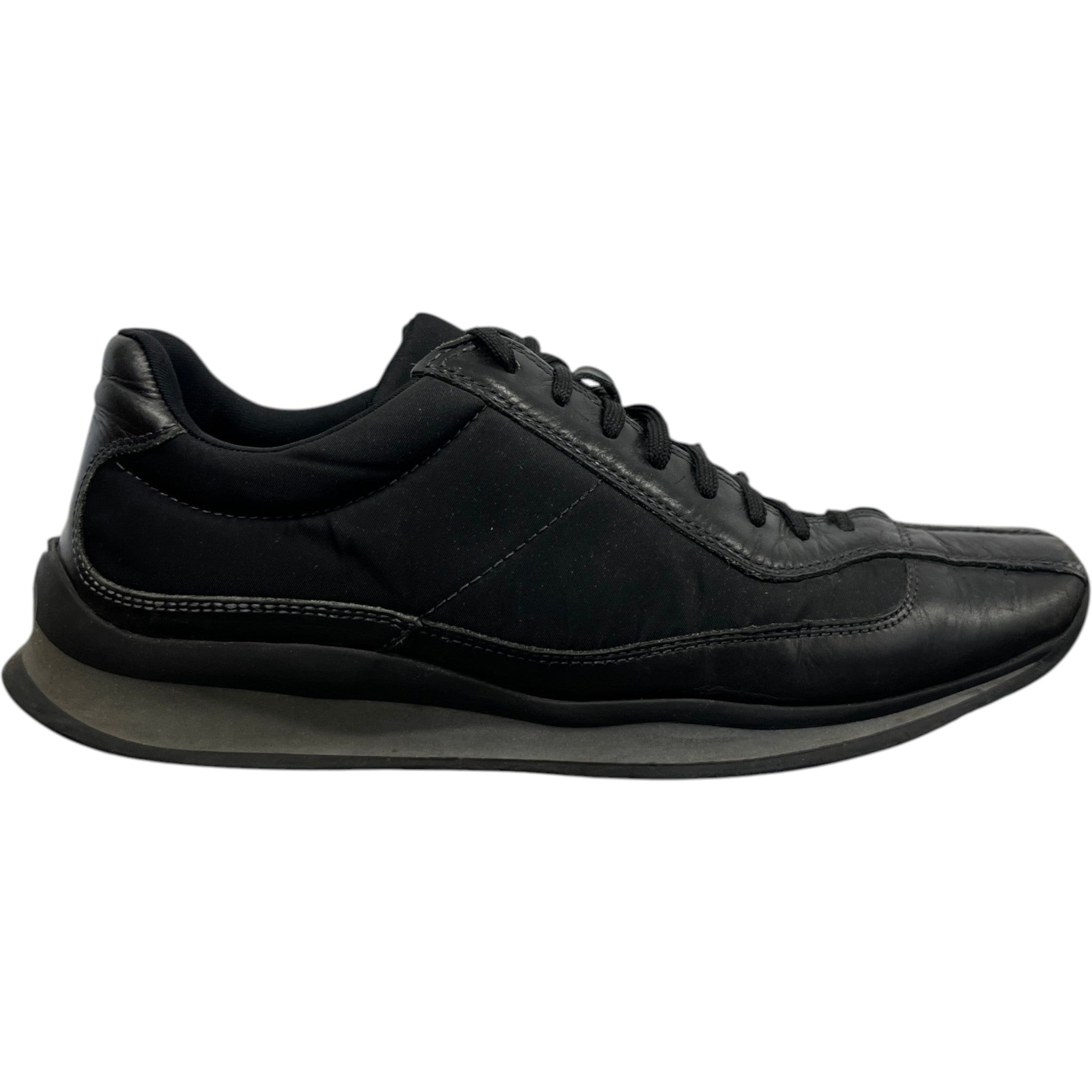 Men's Symbol Low Trainers Black Size EU 41 / UK 7