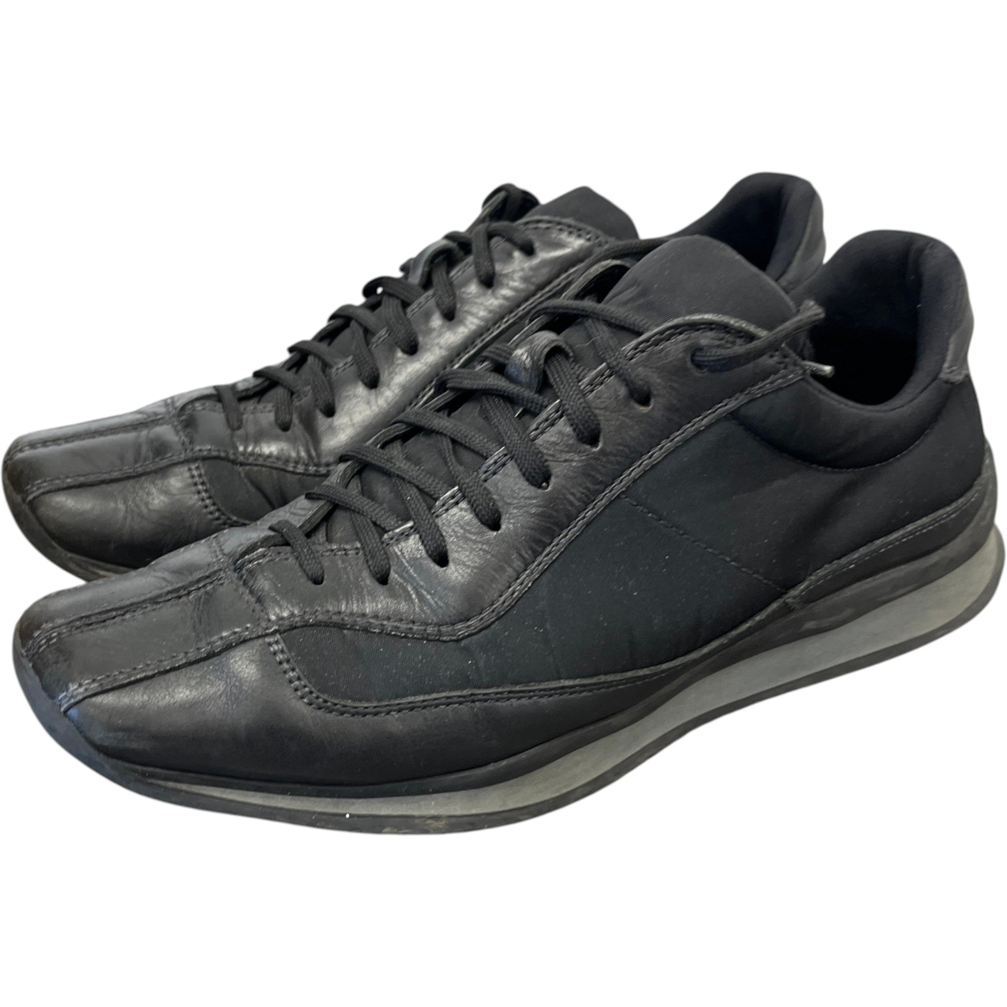 Men's Symbol Low Trainers Black Size EU 41 / UK 7