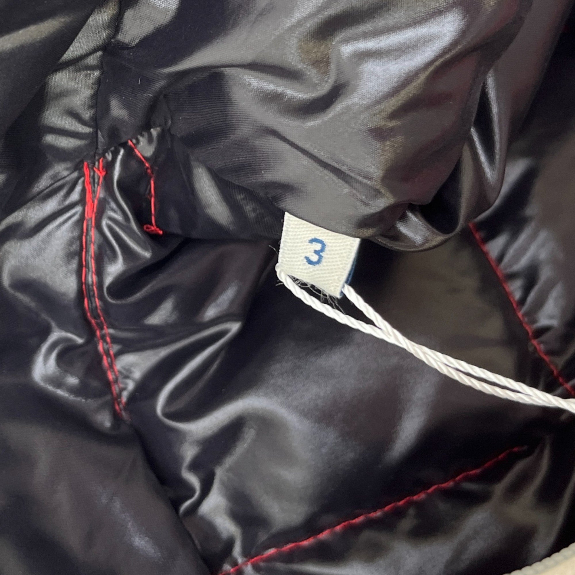 Men's Denain Gilet Red Size 3 / L