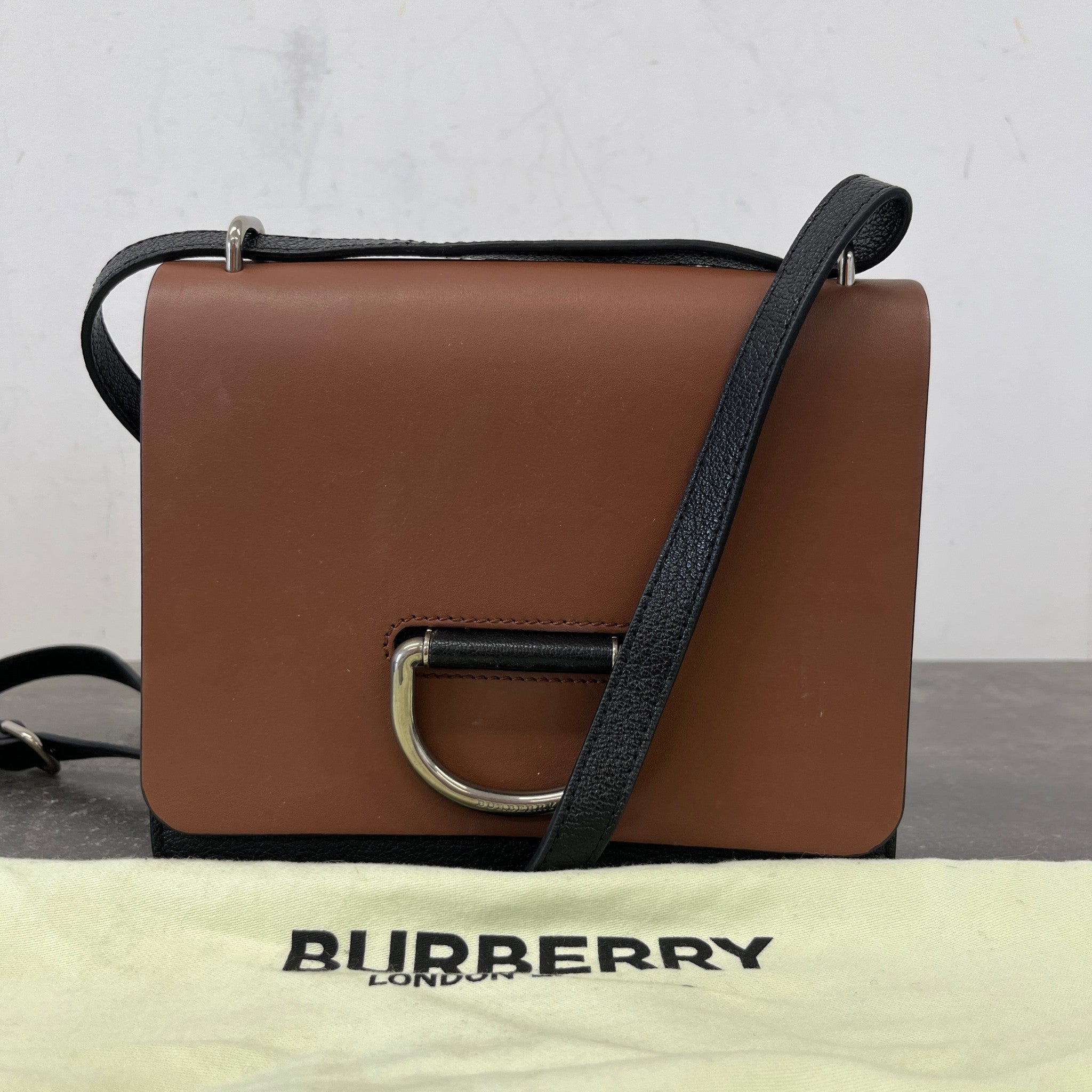 Women's Small D-Ring Chain Bag Brown