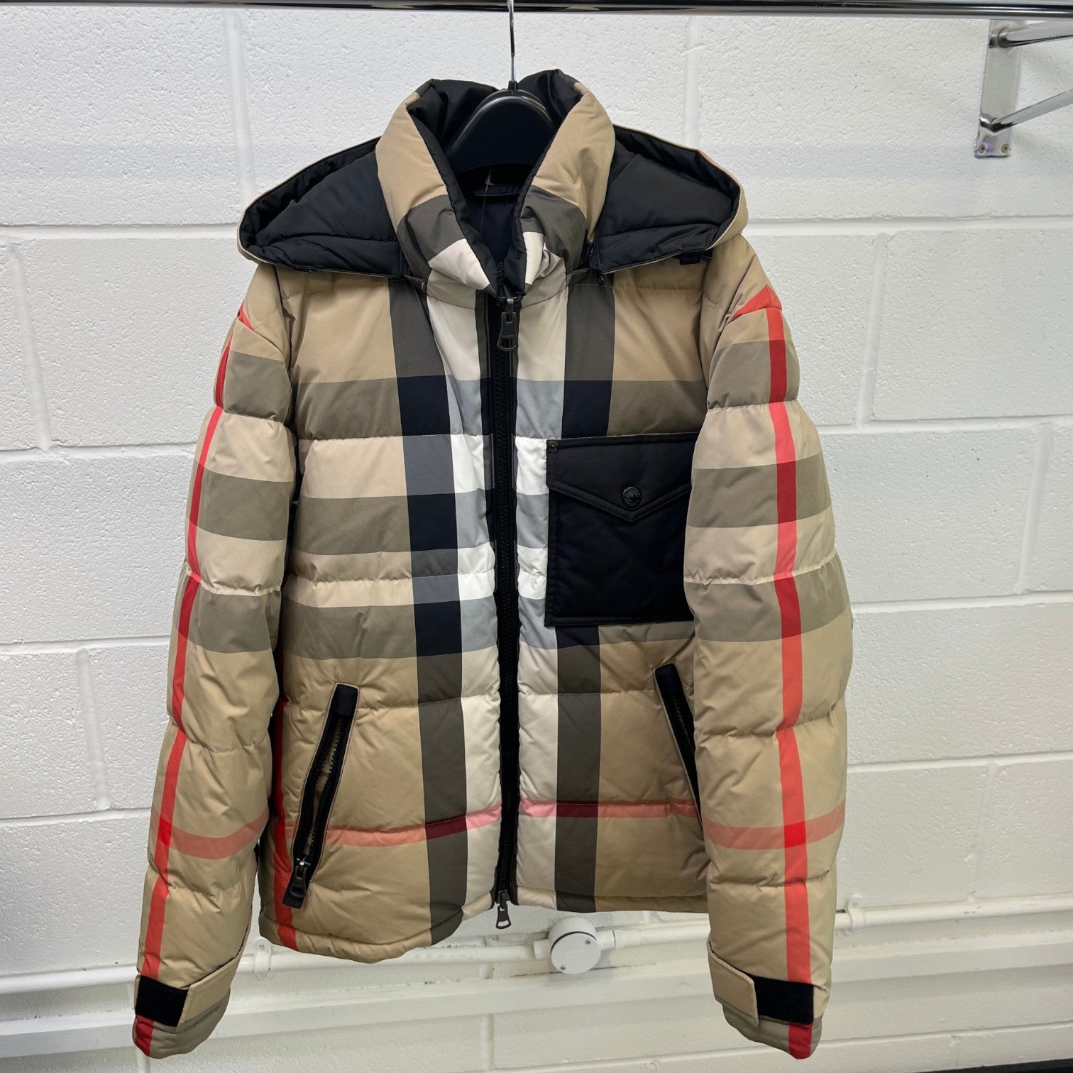 Men's Check Reversible Down Jacket Beige Size S