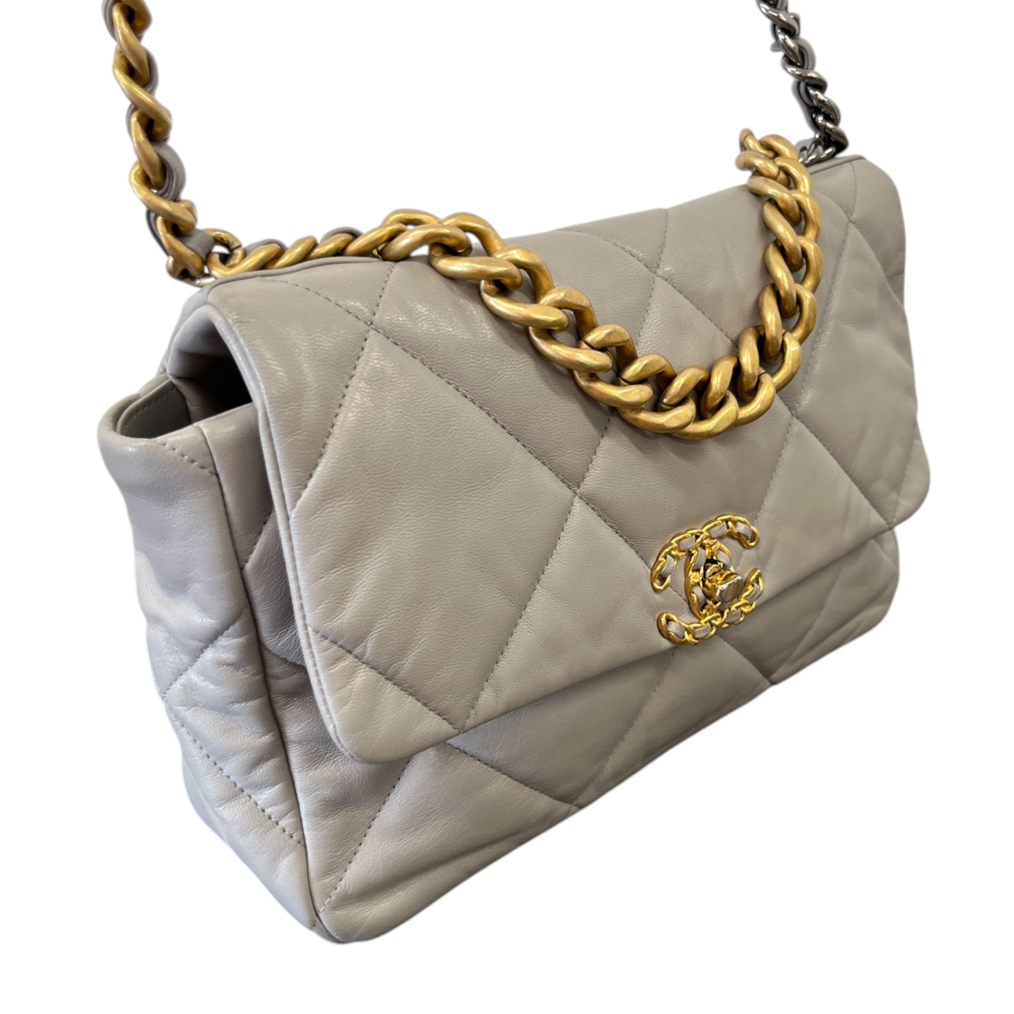 Women's Lambskin Quilted 19 Handbag Grey