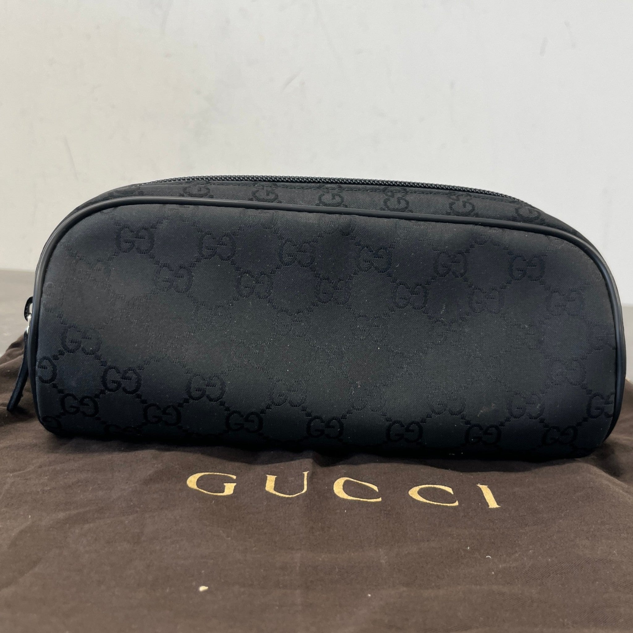 Women's Gg Supreme Pouch Black
