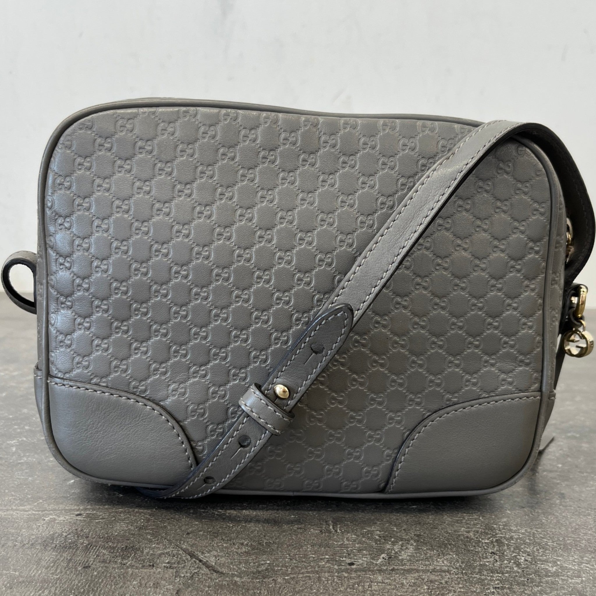 Women's Microguccissima Bree Messenger Bag Grey