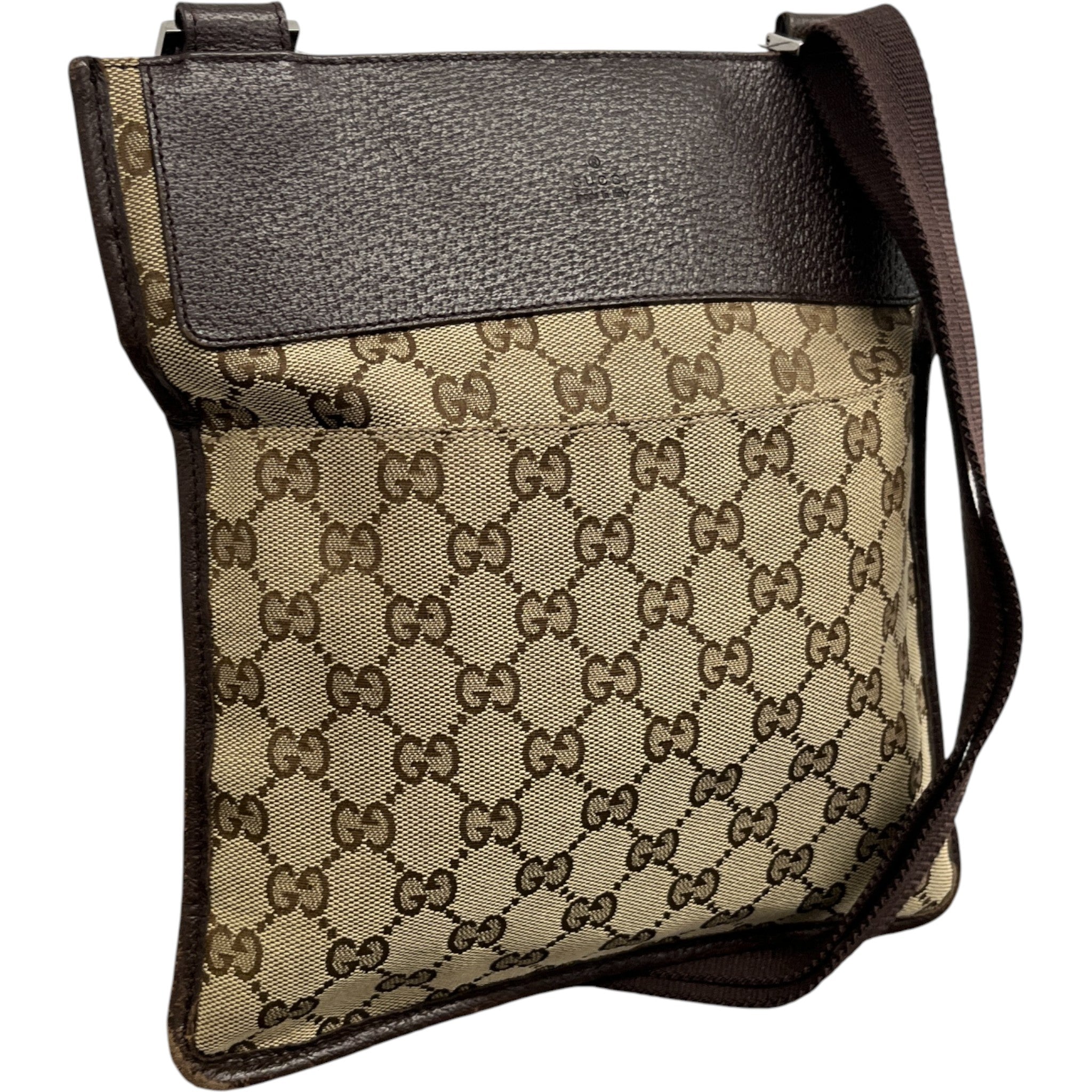 Men's Gg Supreme Canvas Messenger Bag Brown