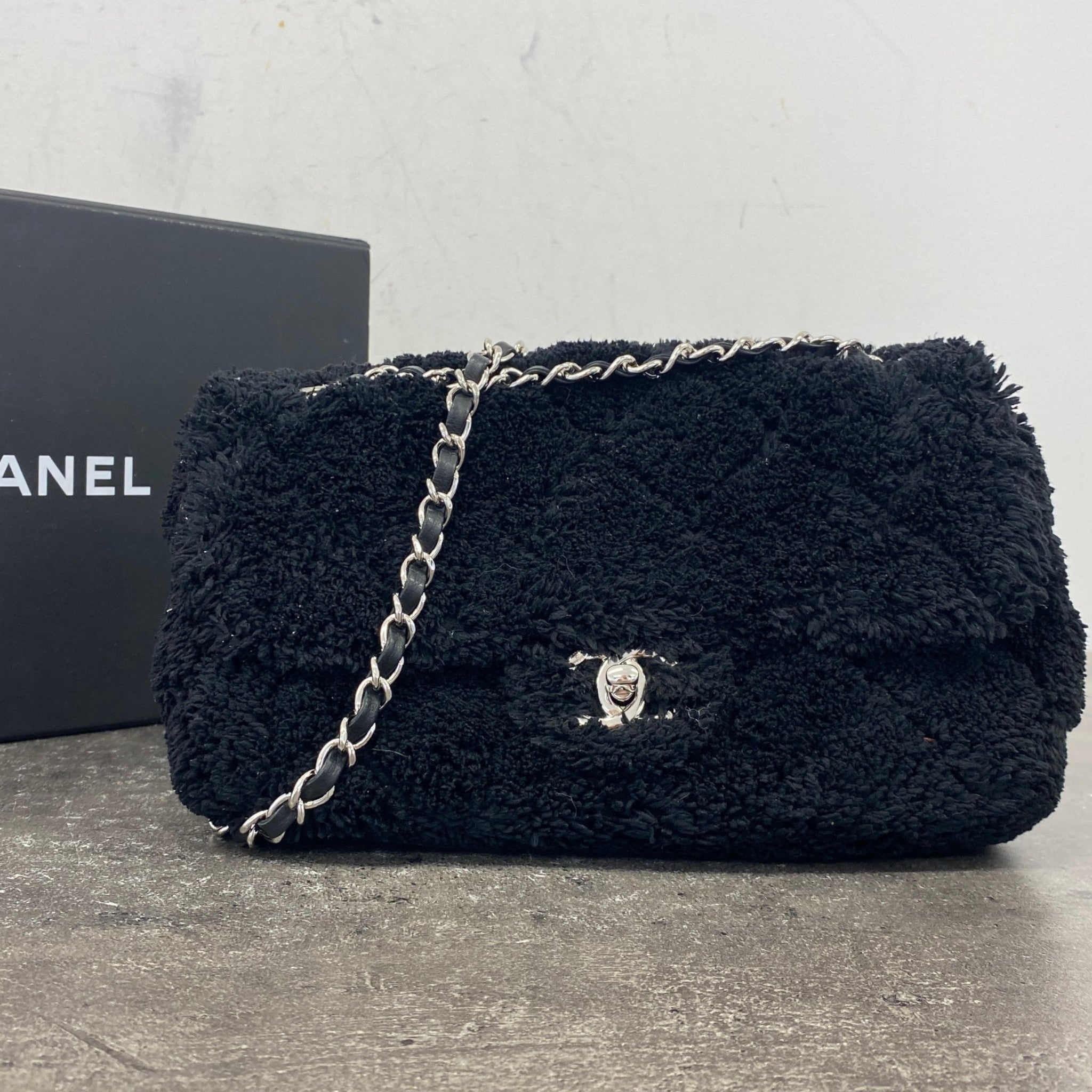 Women's Shearling Classic Fur Single Flap Bag Black