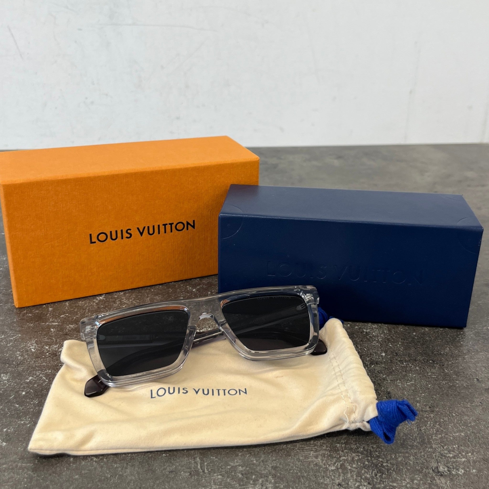 Men's Z1809W Sunglasses Grey