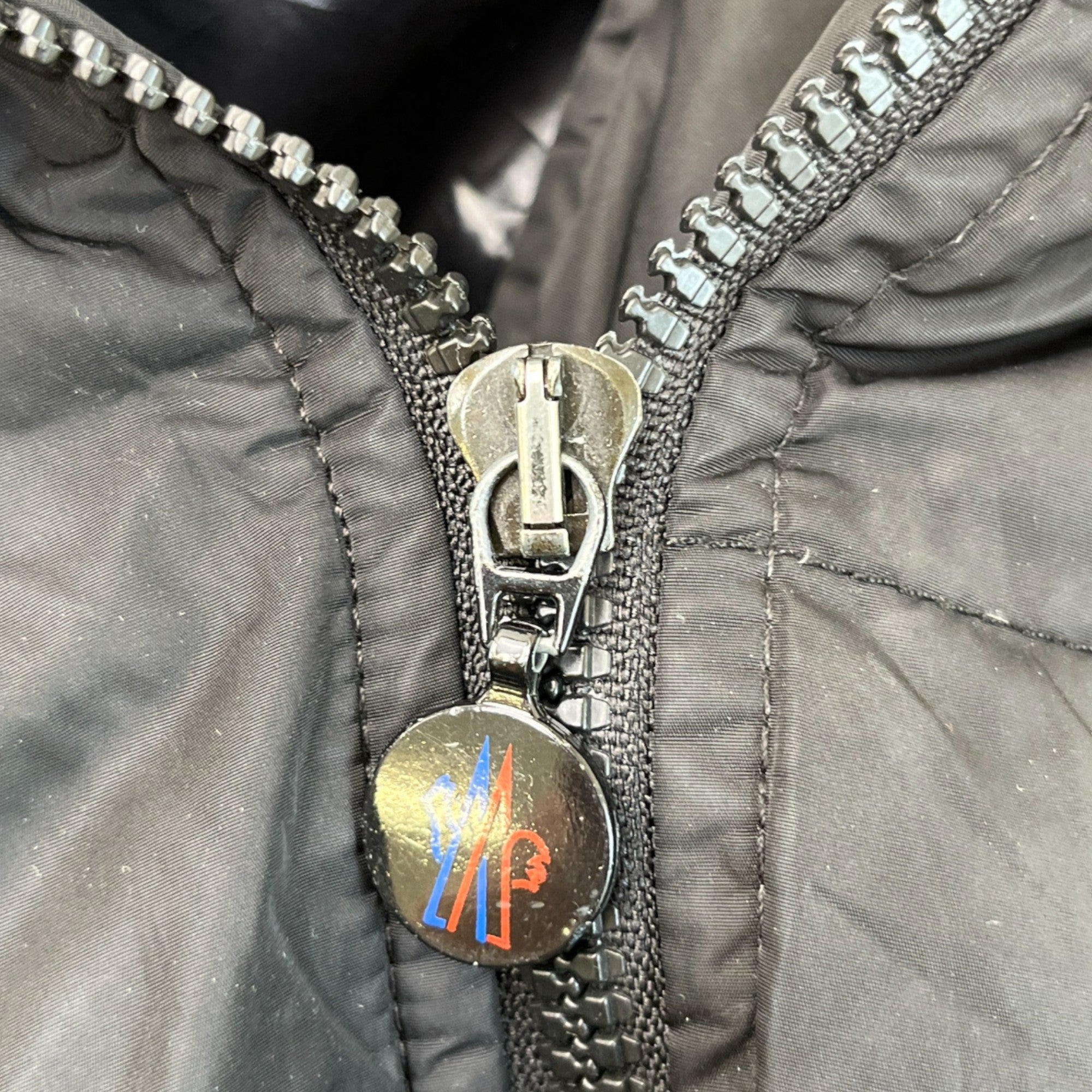 Women's Gene Down Jacket Black Size 3 / UK 14