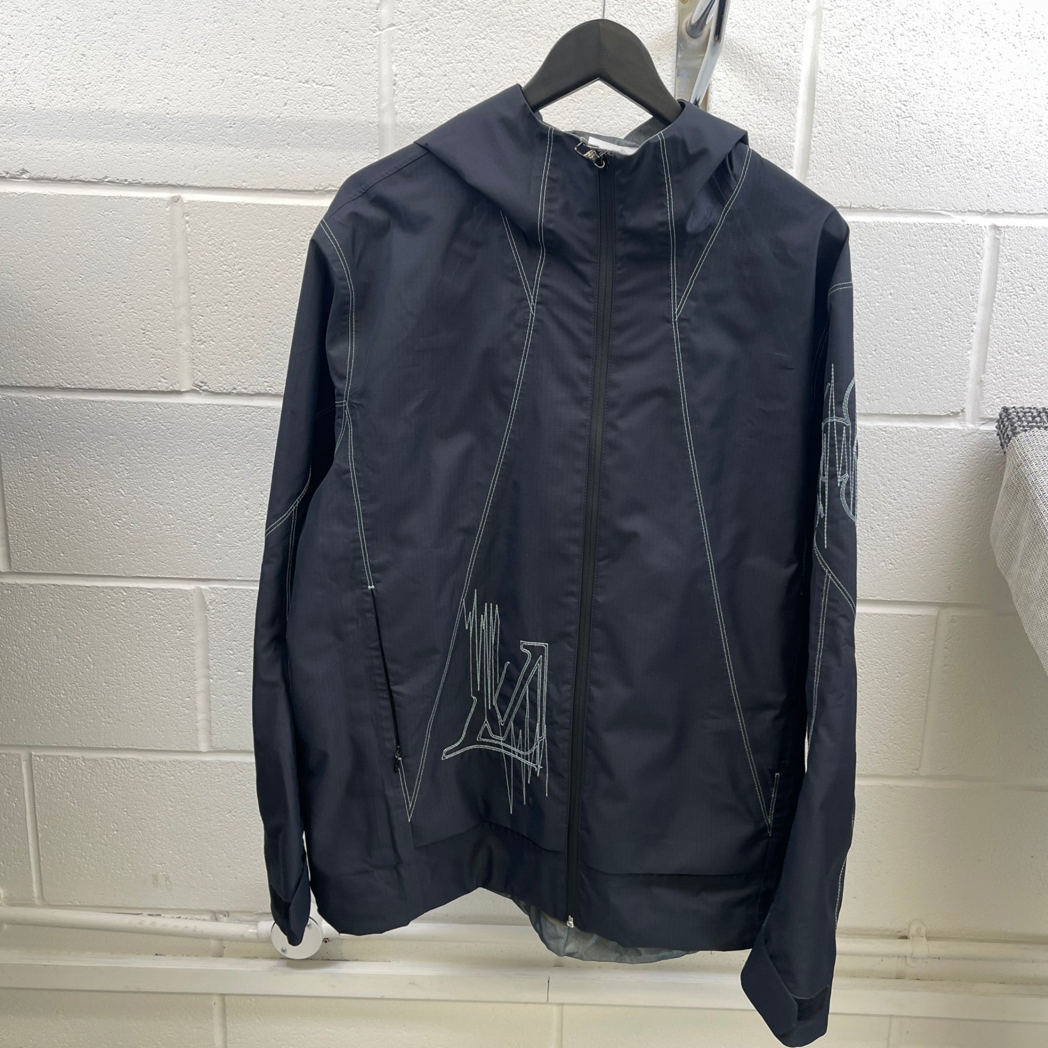 Men's Lv Frequency Technical Hooded Blouson Windbreaker Navy Size IT 52 / XL