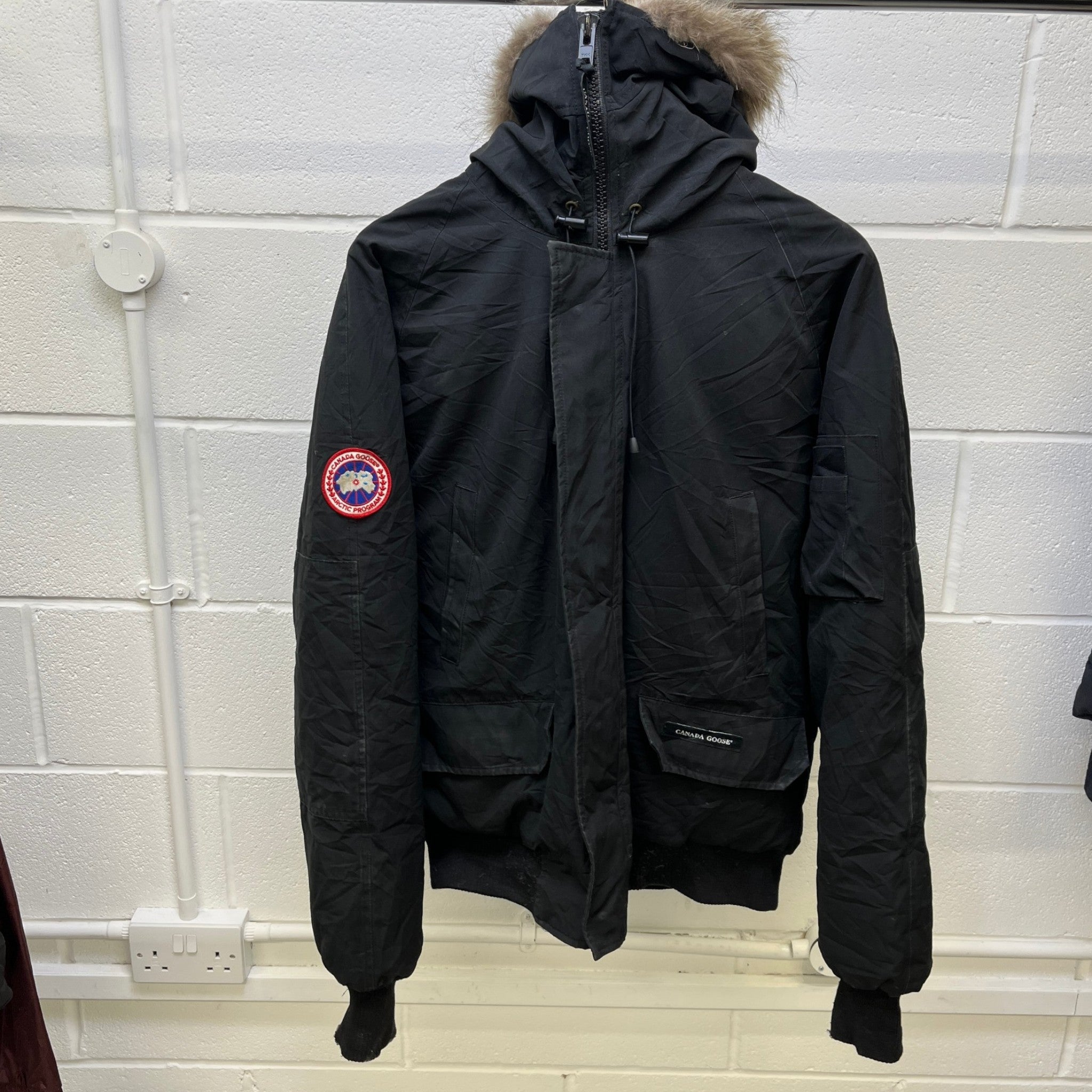 Men's Chilliwack Bomber Down Jacket Black Size L