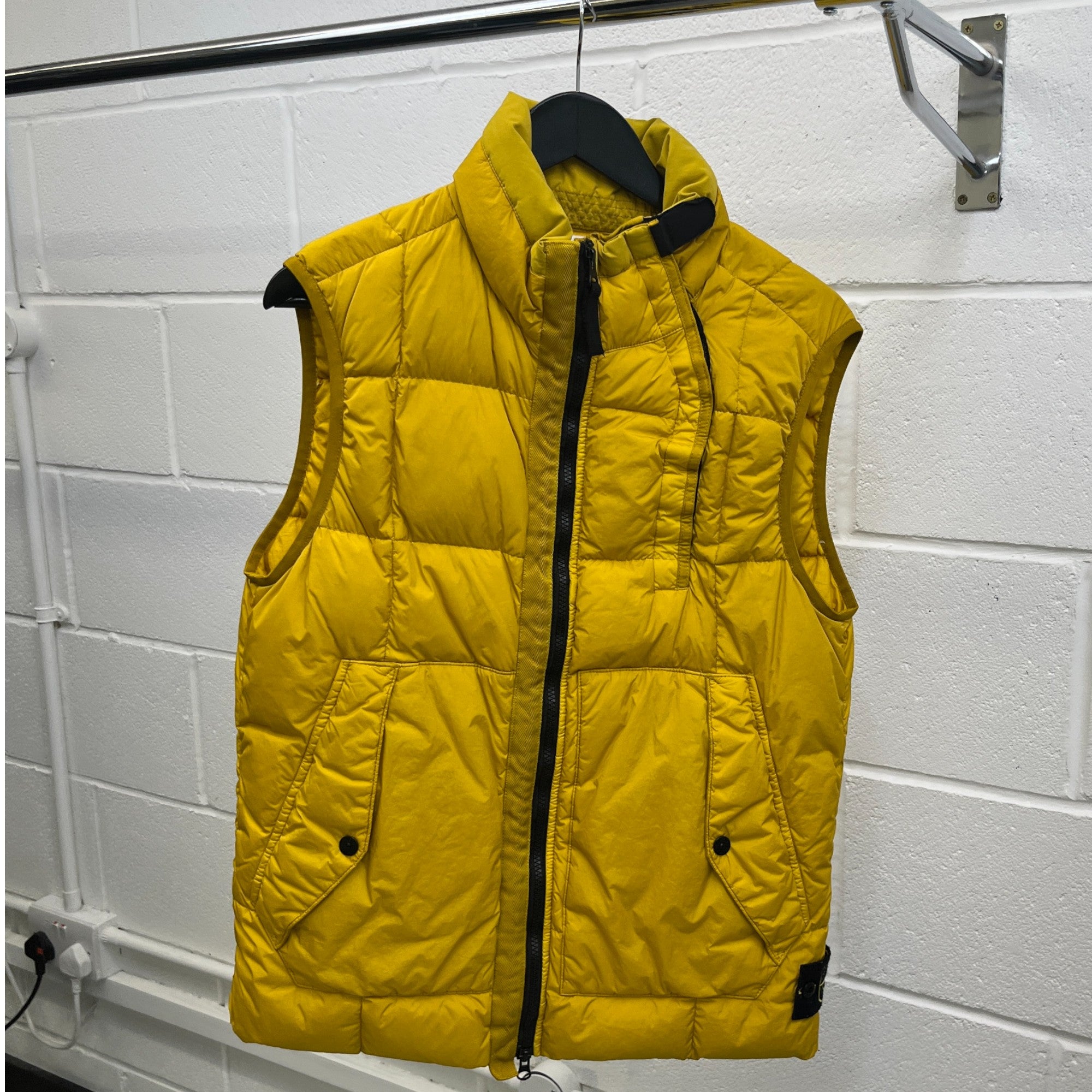 Men's Crinkle Reps Ny Gilet Yellow Size M