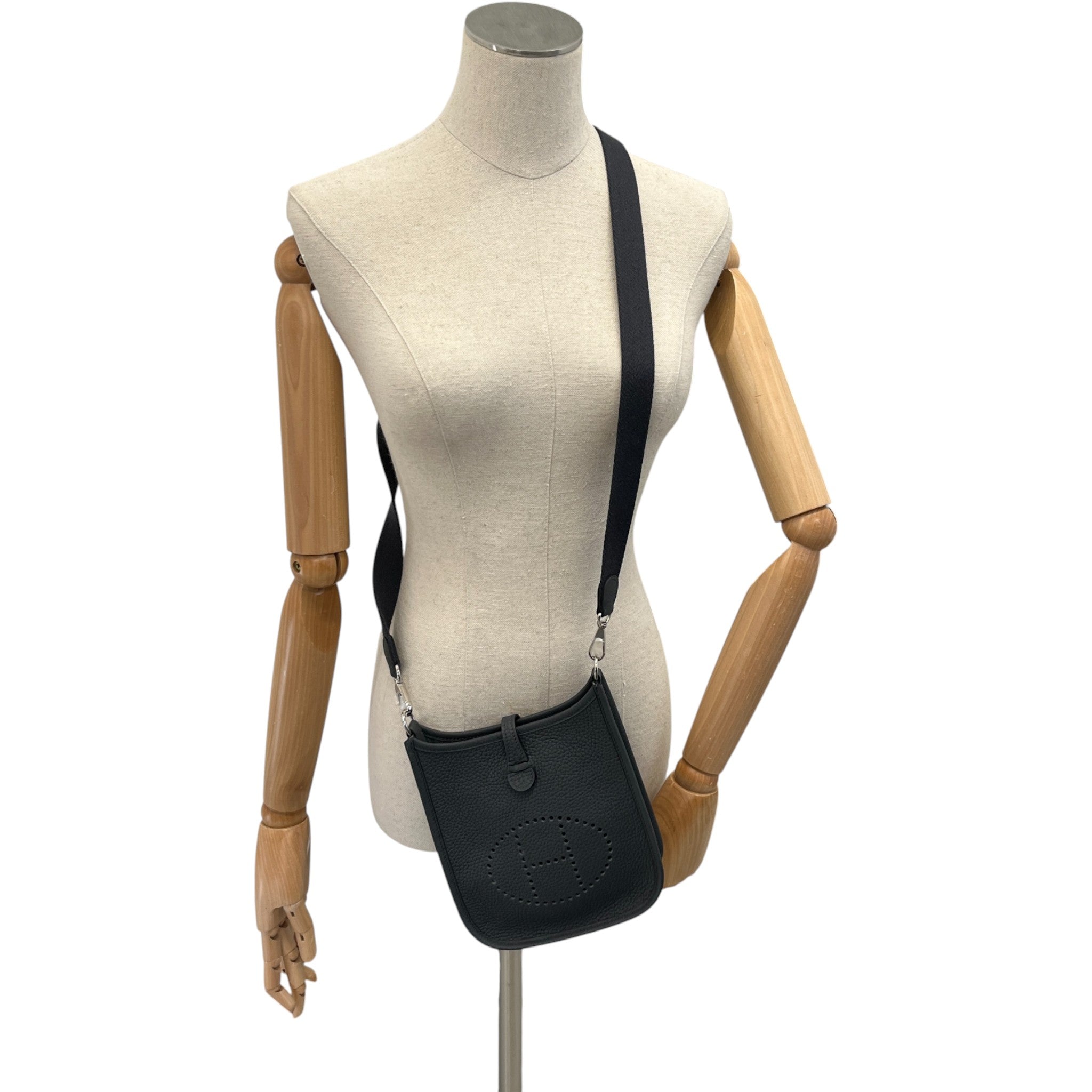 Women's Evelyne 16 Clemence Graphite Bag Grey