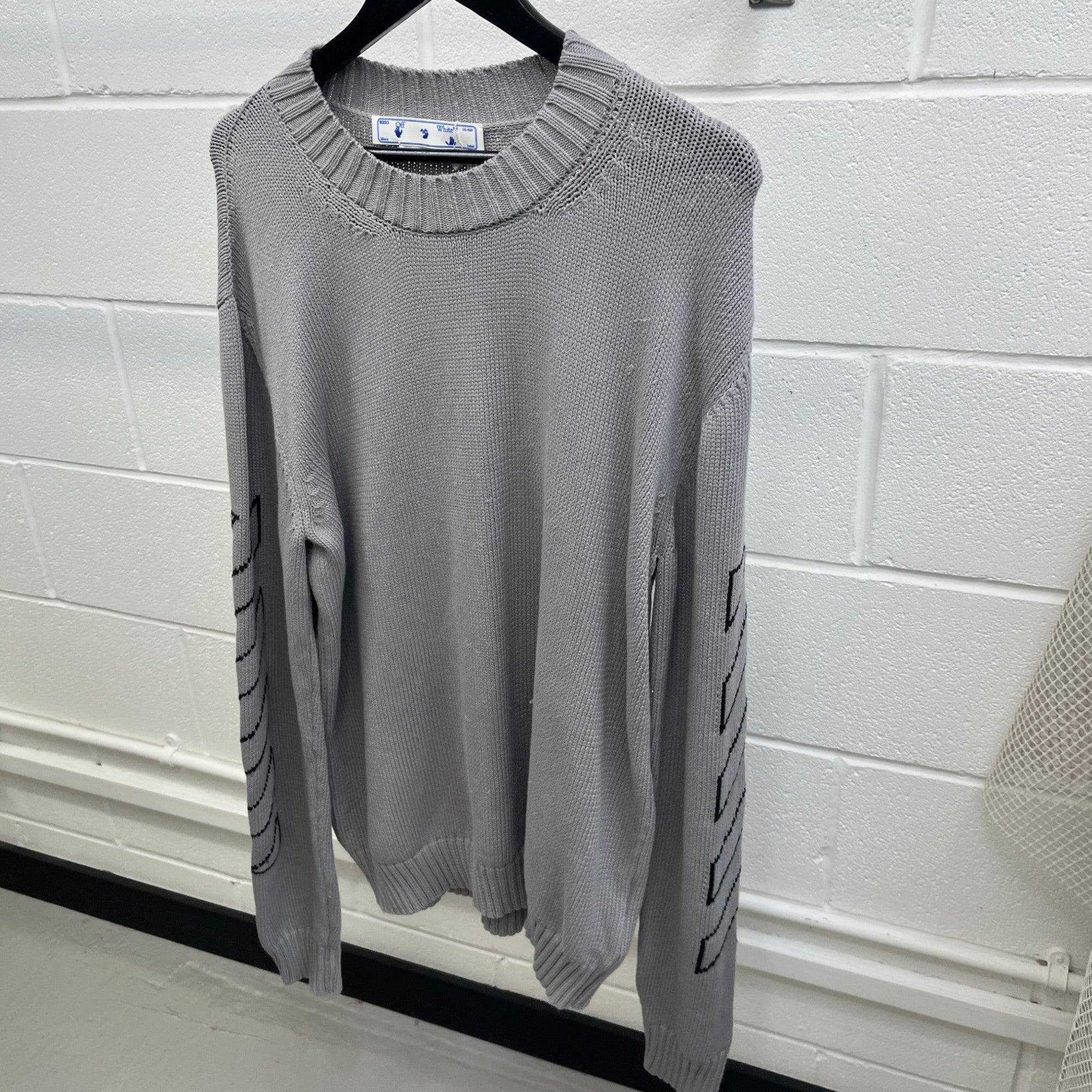 Men's Knit Arrow Logo Jumper Grey Size XL