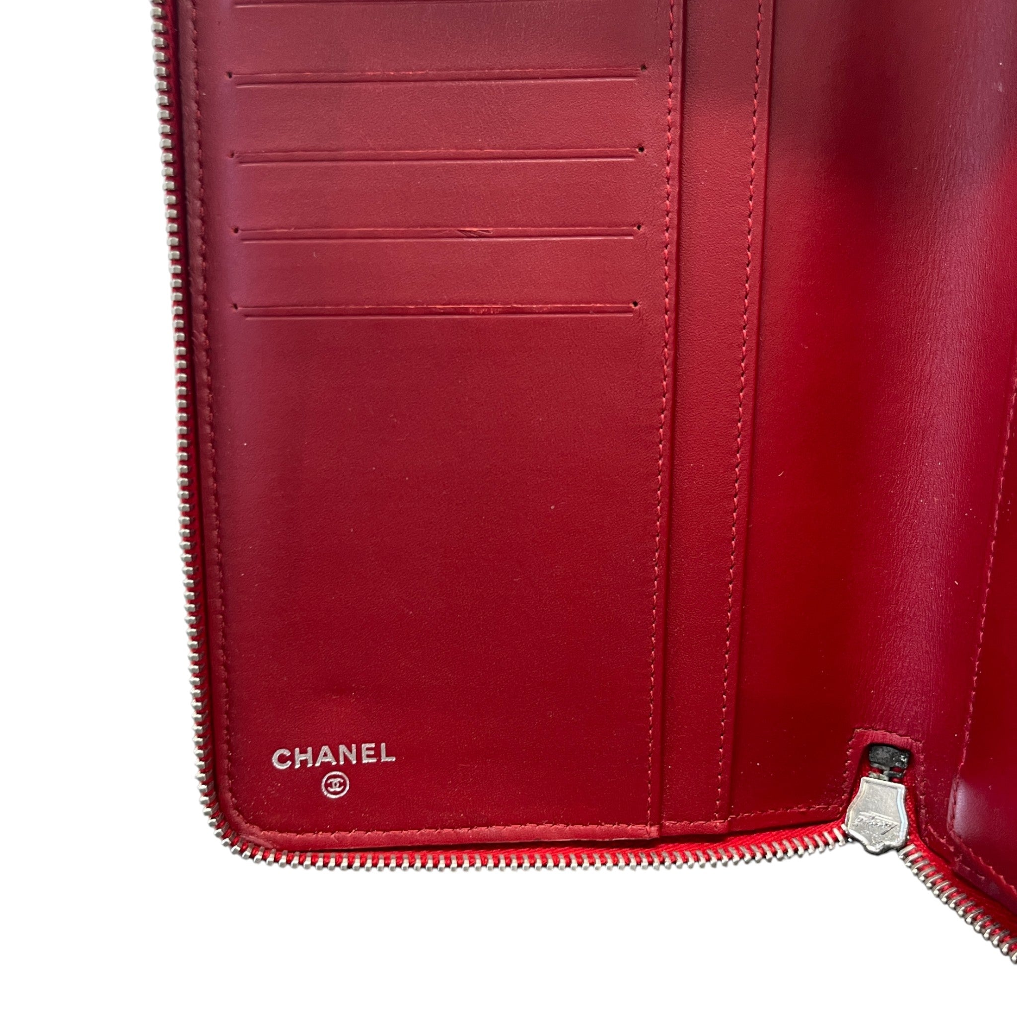 Women's Zip-Around Purse Red