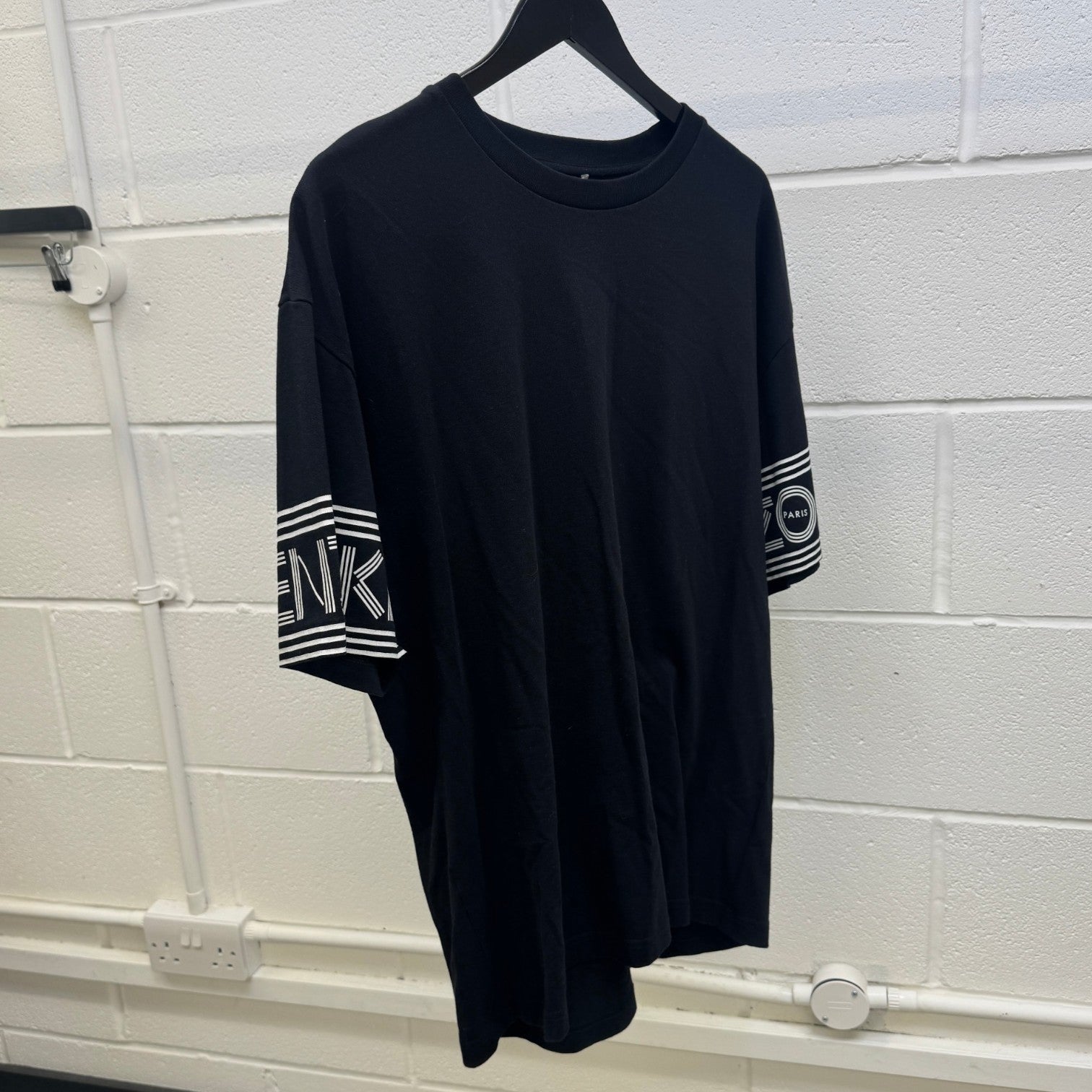 Men's Tape Logo T-Shirt Black Size XL