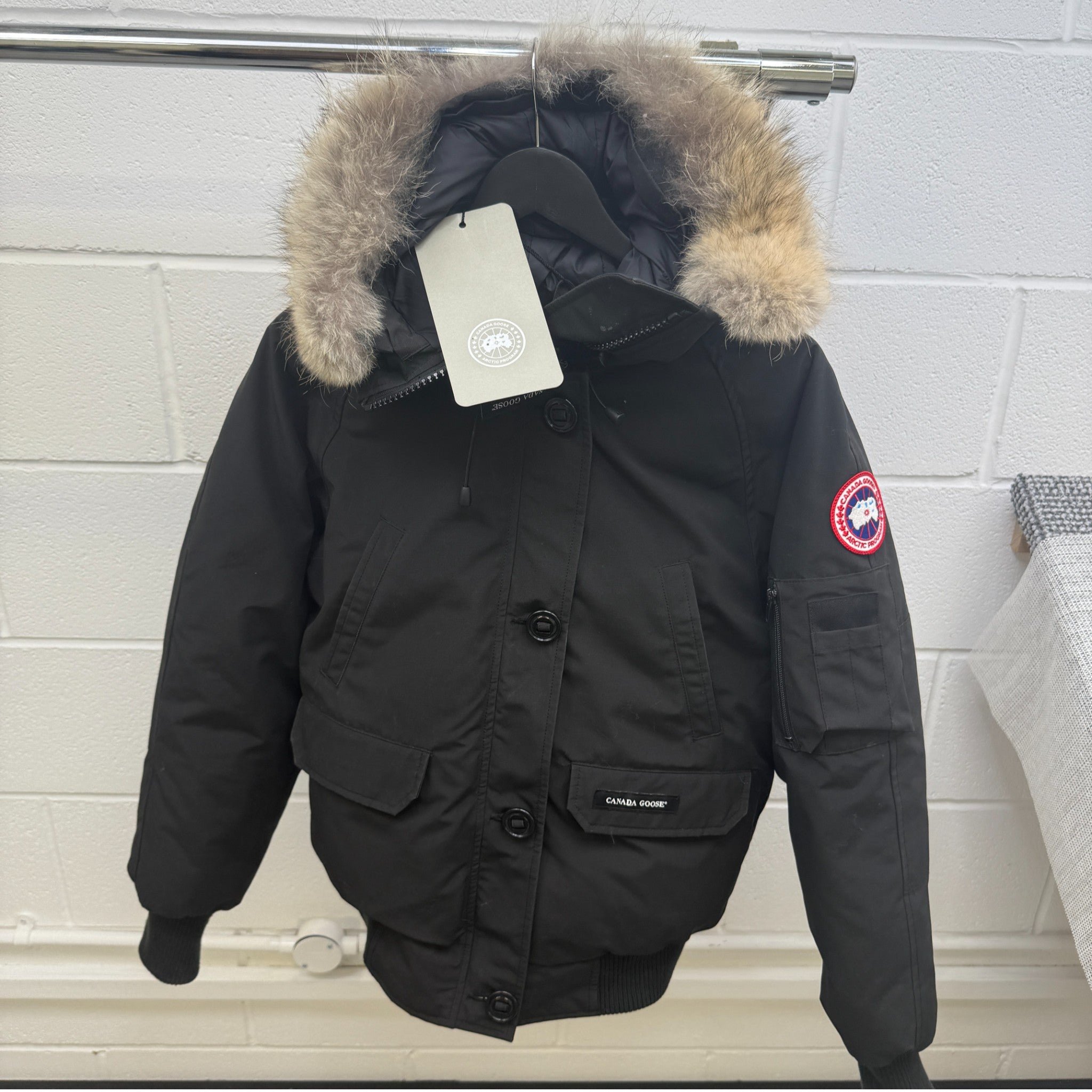 Women's Chilliwack Bomber Down Jacket Black Size L