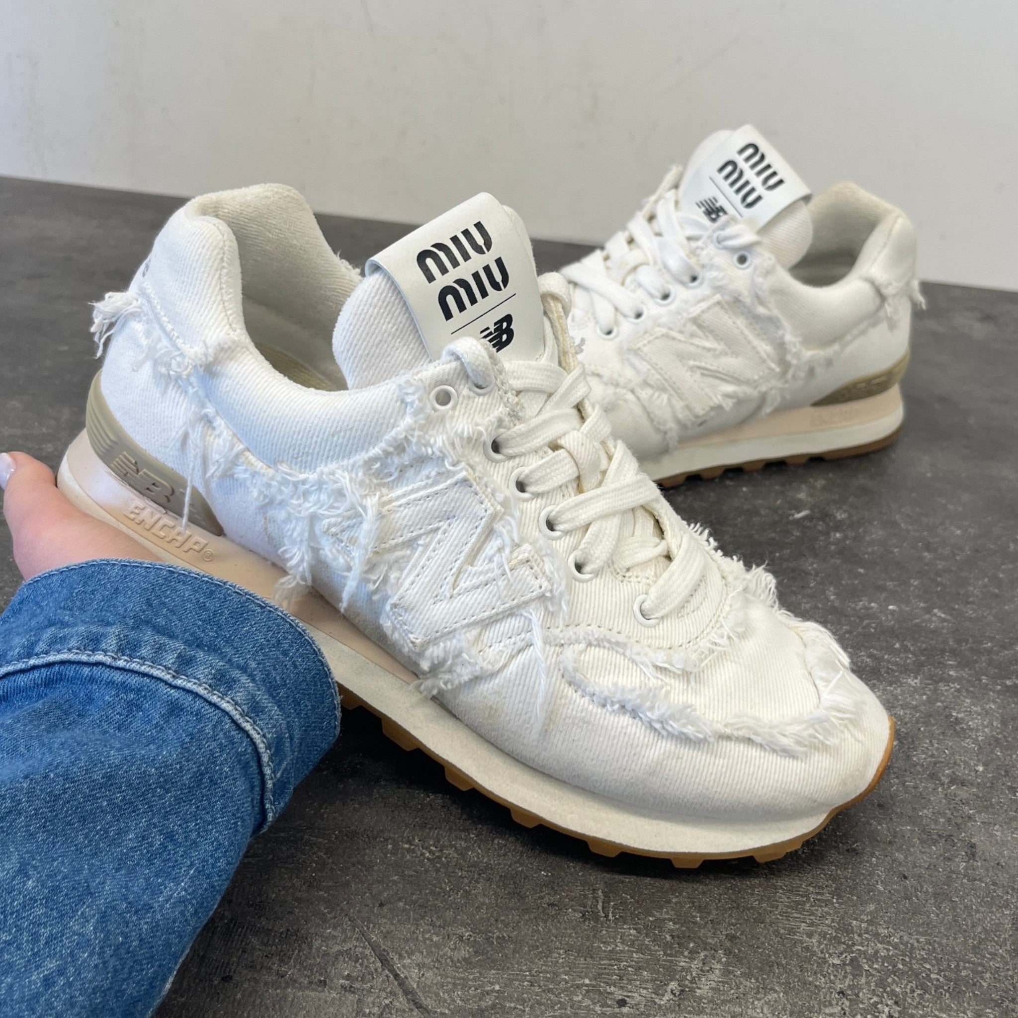 Women's X New Balance Low Trainers White Size EU 38 / UK 5