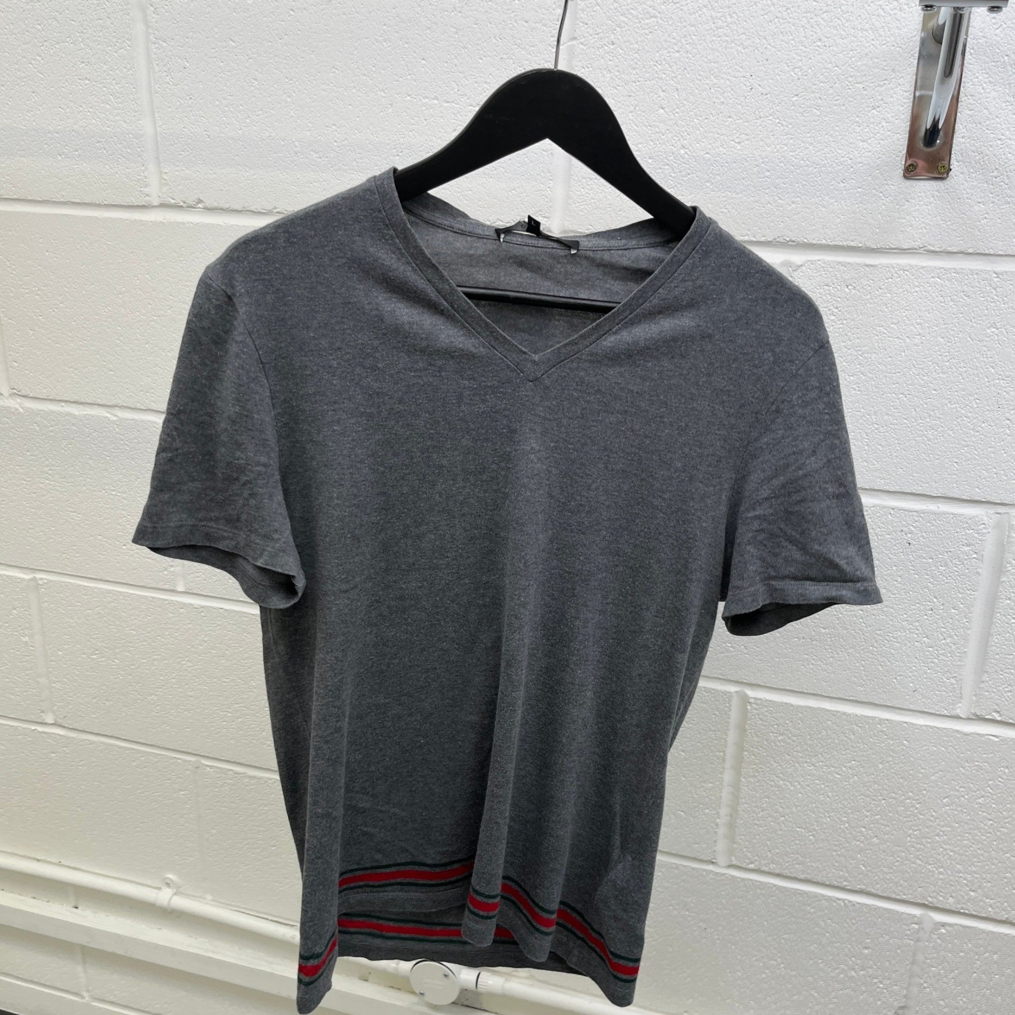 Men's V Neck Web T-Shirt Grey Size L