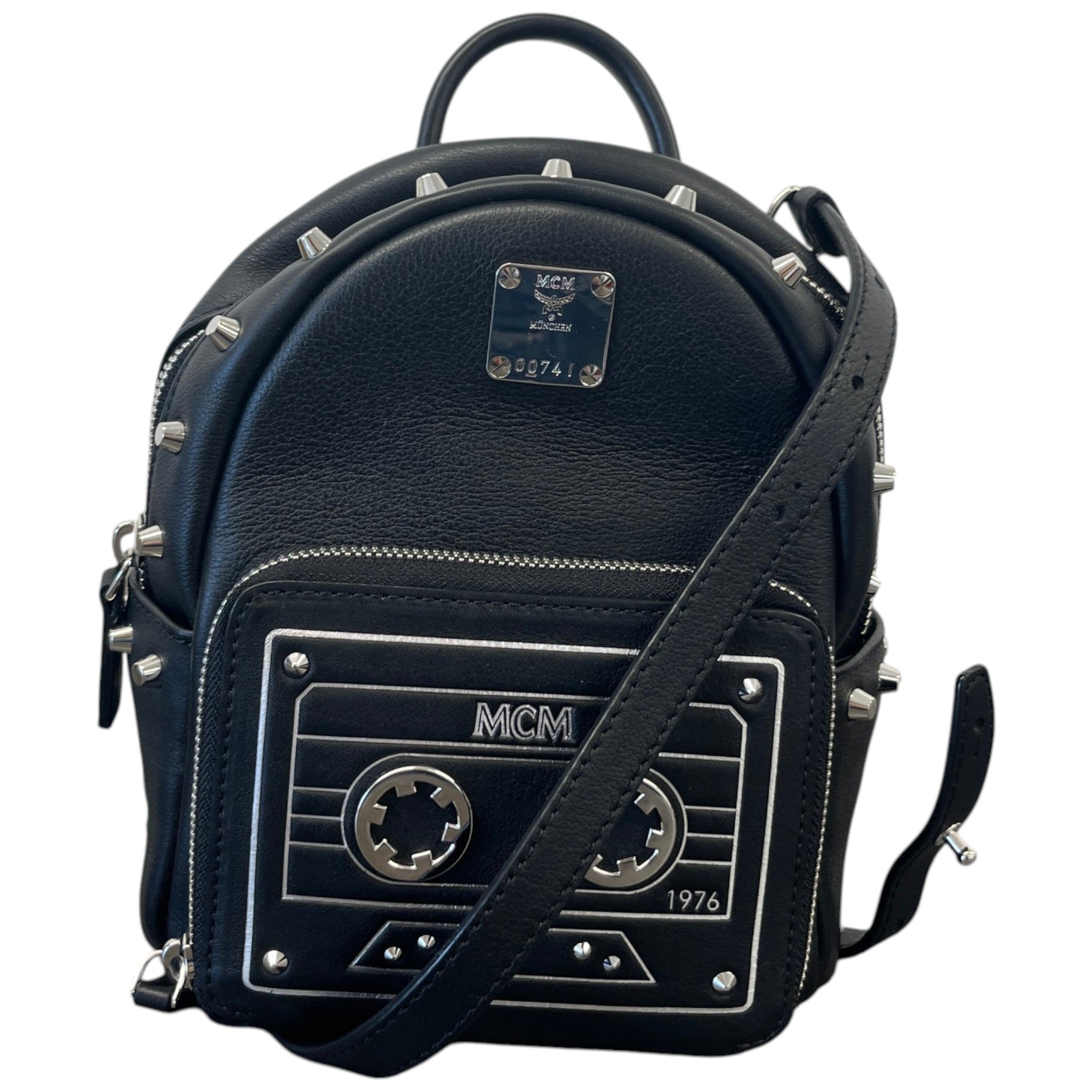 Women's Small Stark Bebe Boo Backpack Black