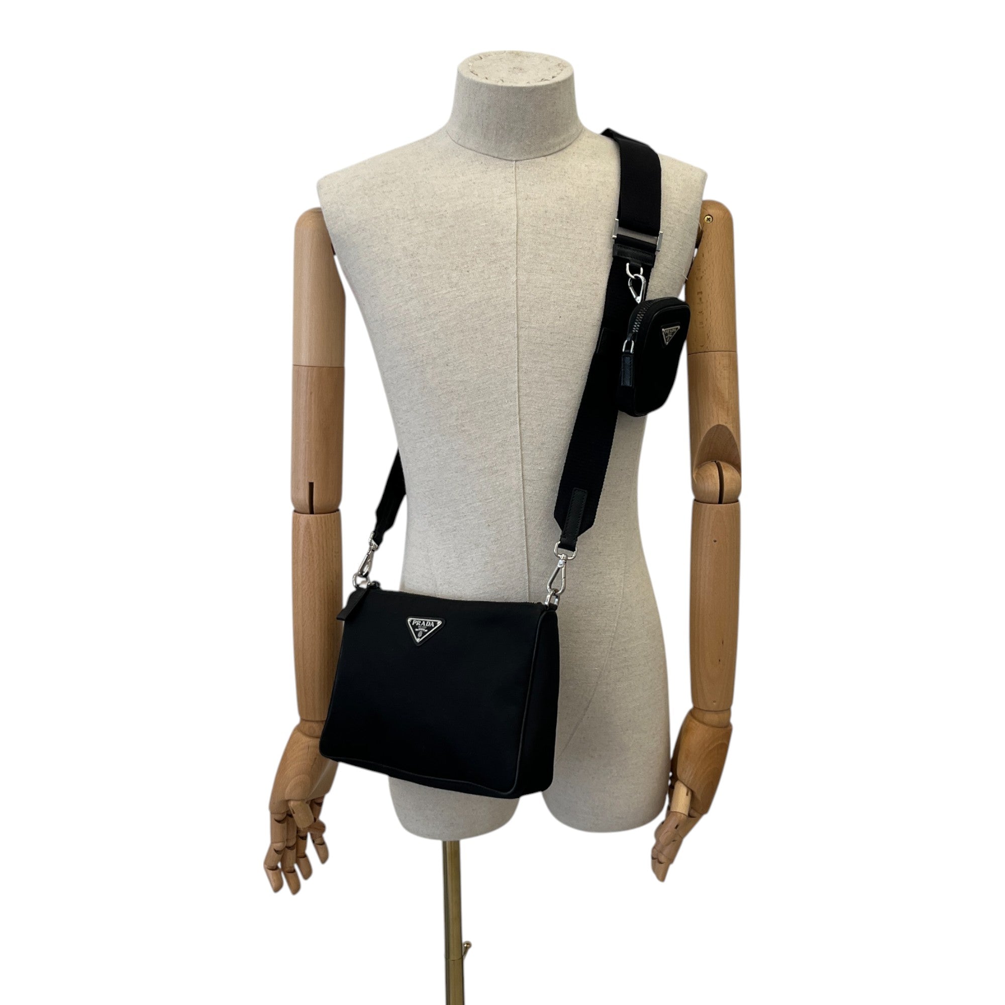 Men's Plaque Logo Re-Nylon Saffiano Shoulder Bag Black