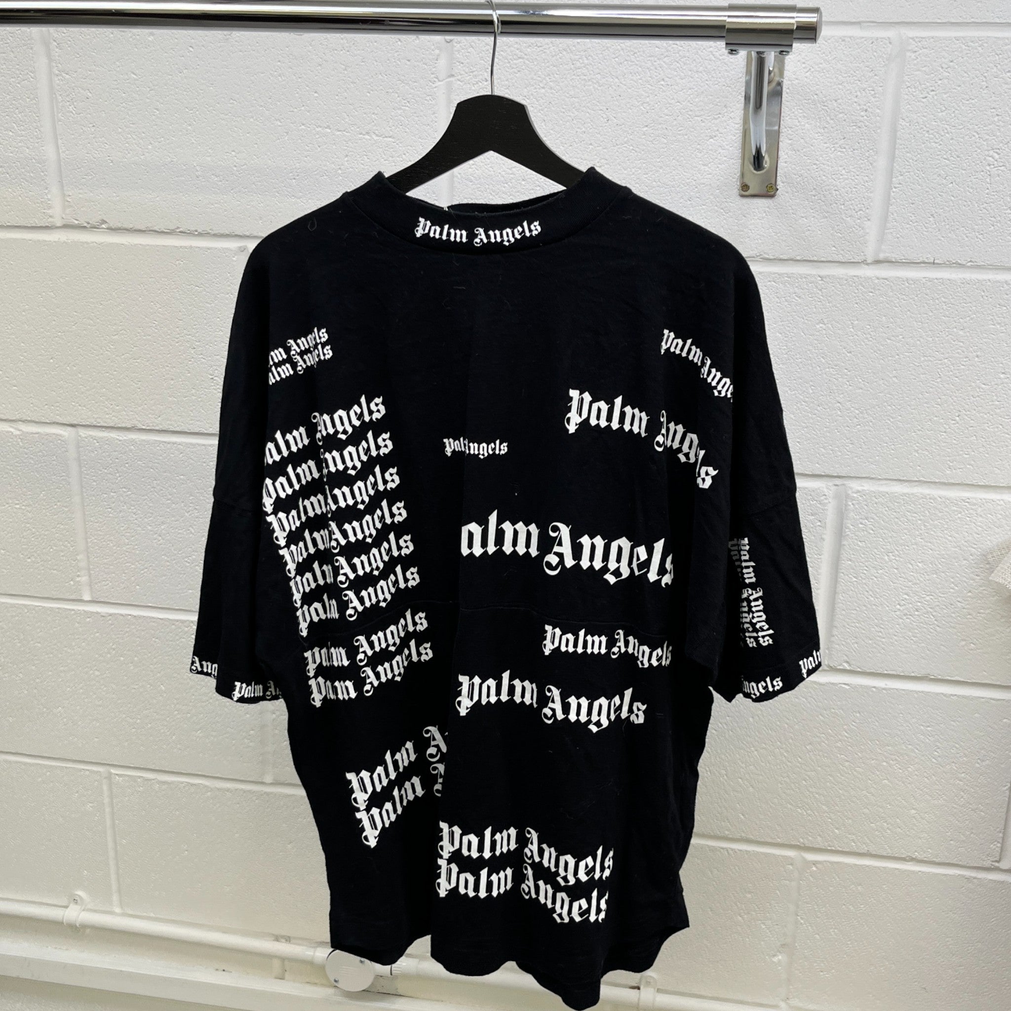 Men's Multi Logo T-Shirt Black Size M