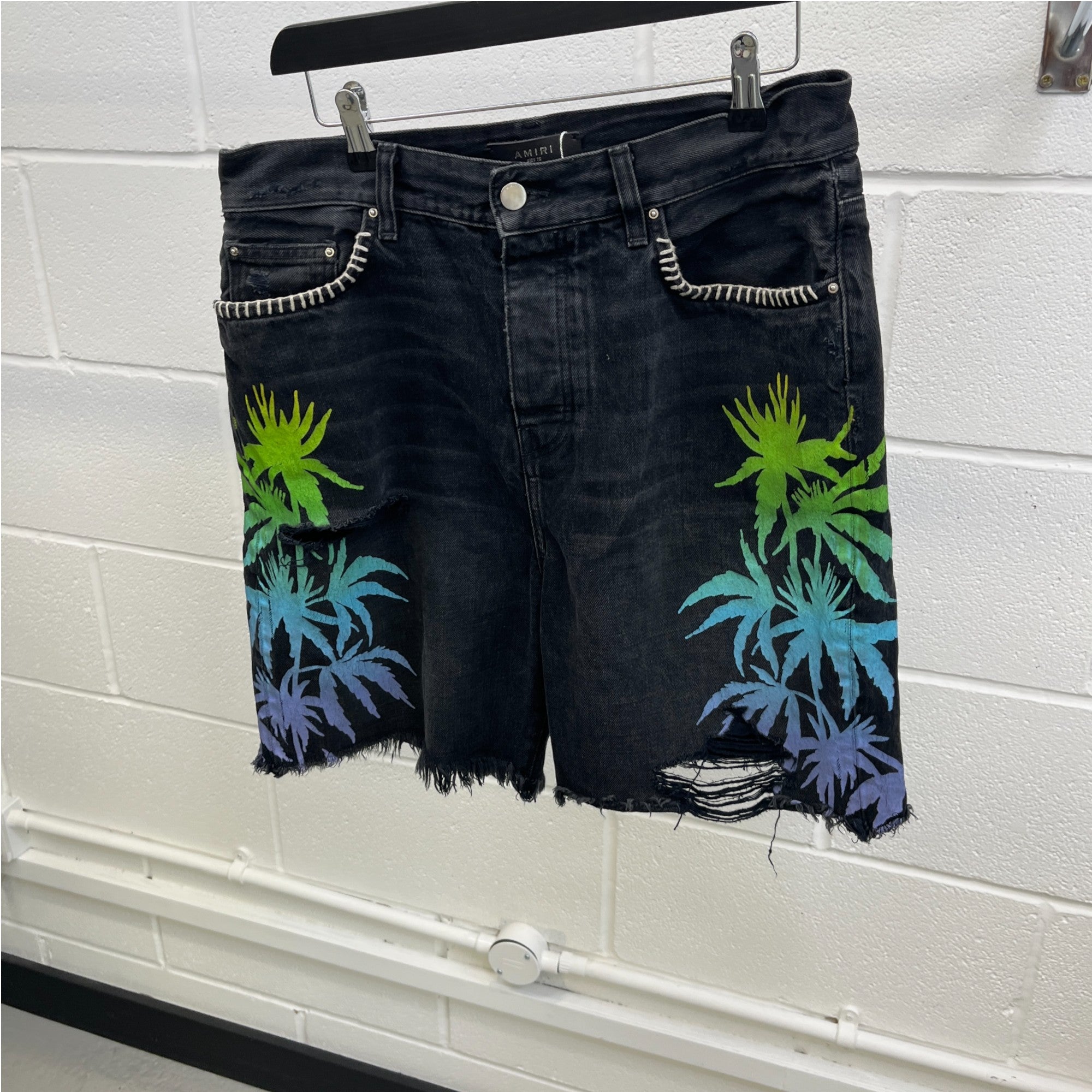 Men's Palm Trees Shorts Black Size Waist 32"