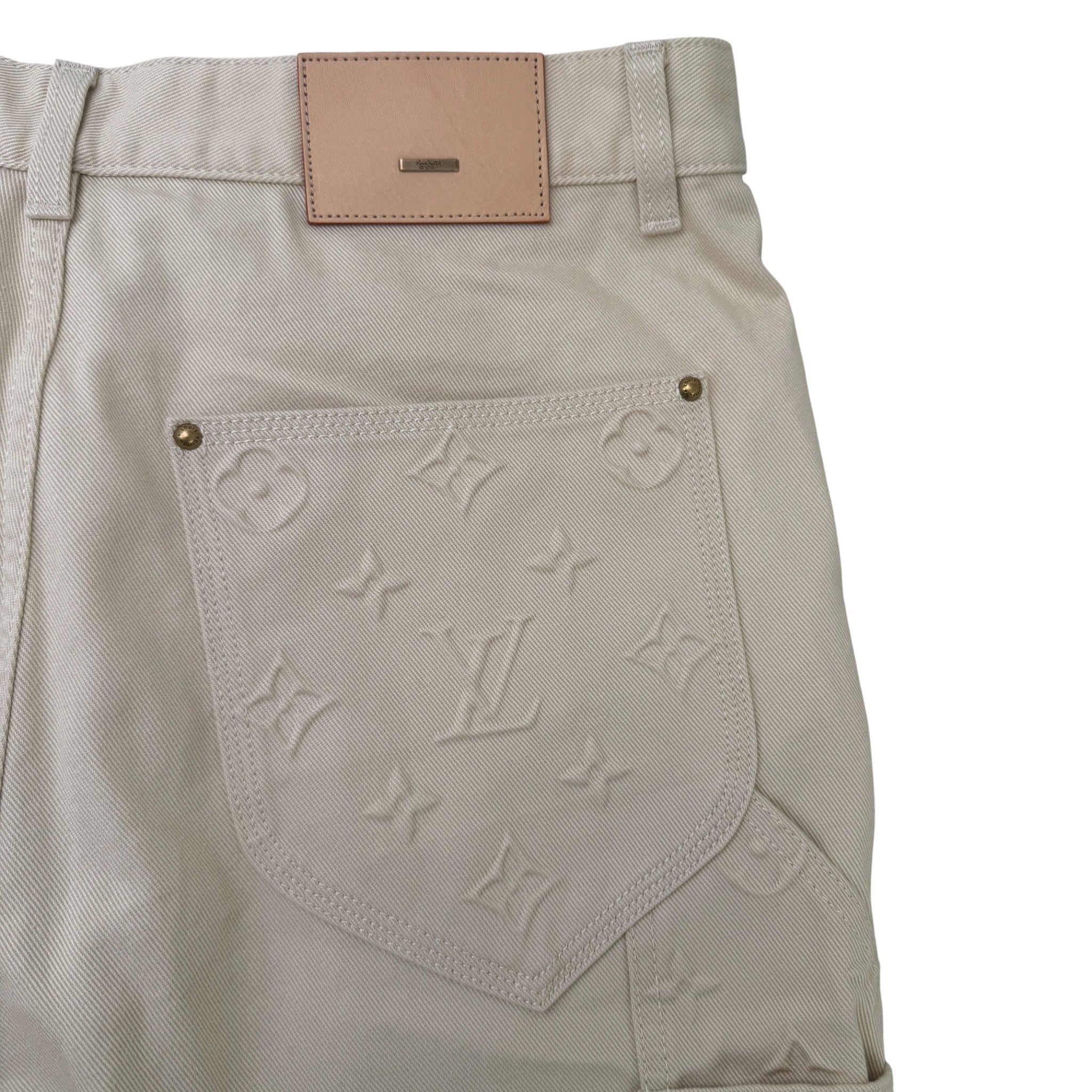 Men's Monogram Workwear Jeans Cream Size Waist 34"