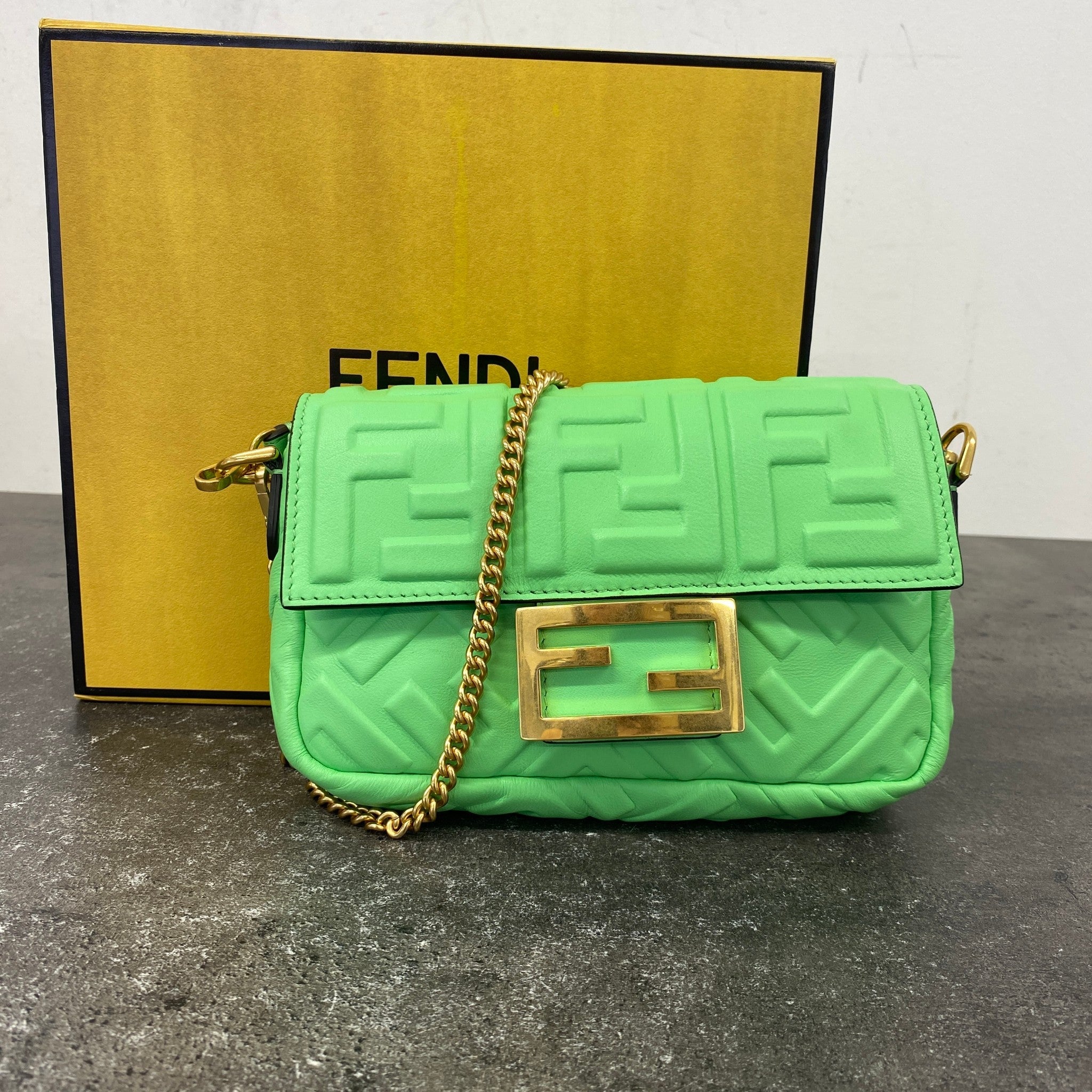 Women's Baguette® Mini Bag Green