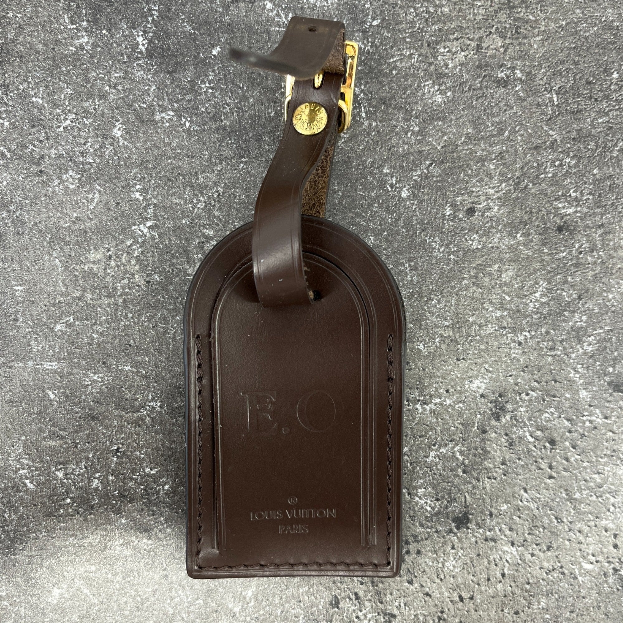Eo Embossed Initials Luggage Tag Brown