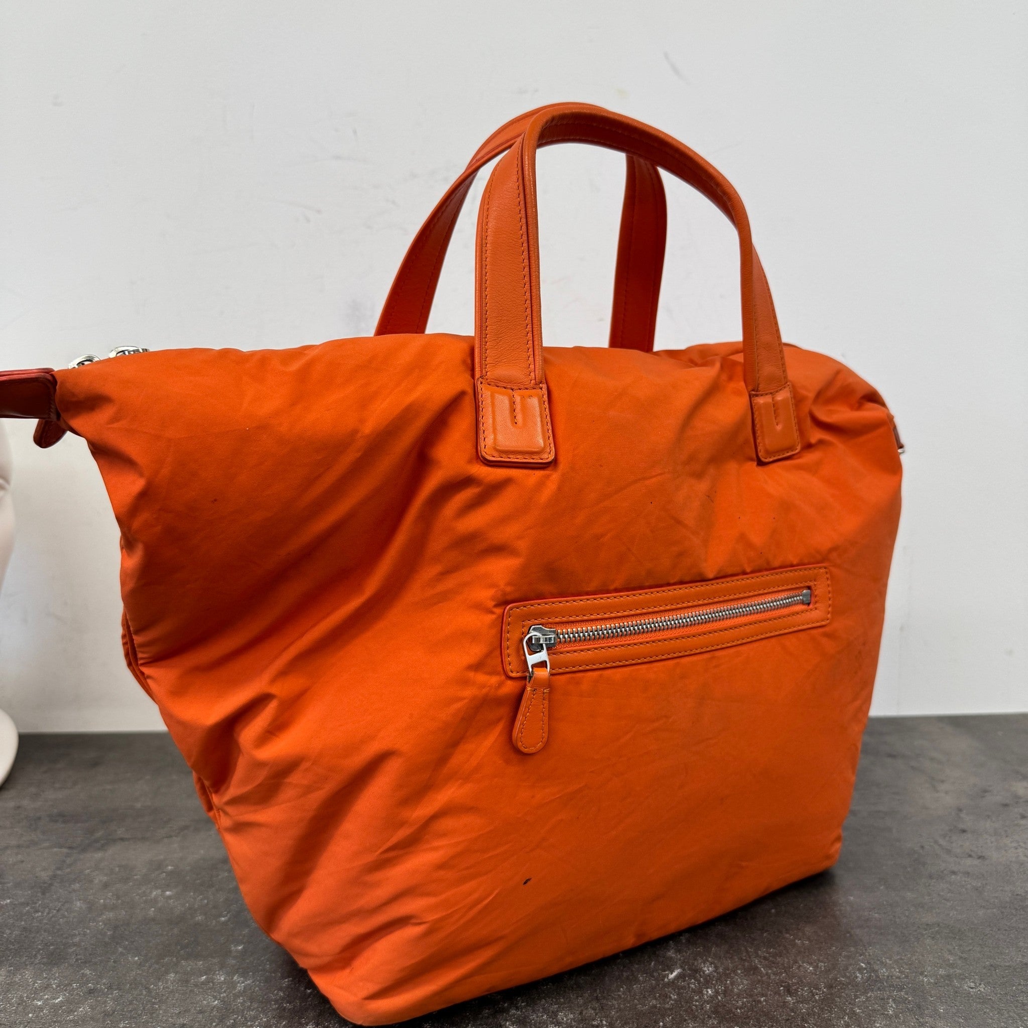 Women's Voyager Travel Bag Orange