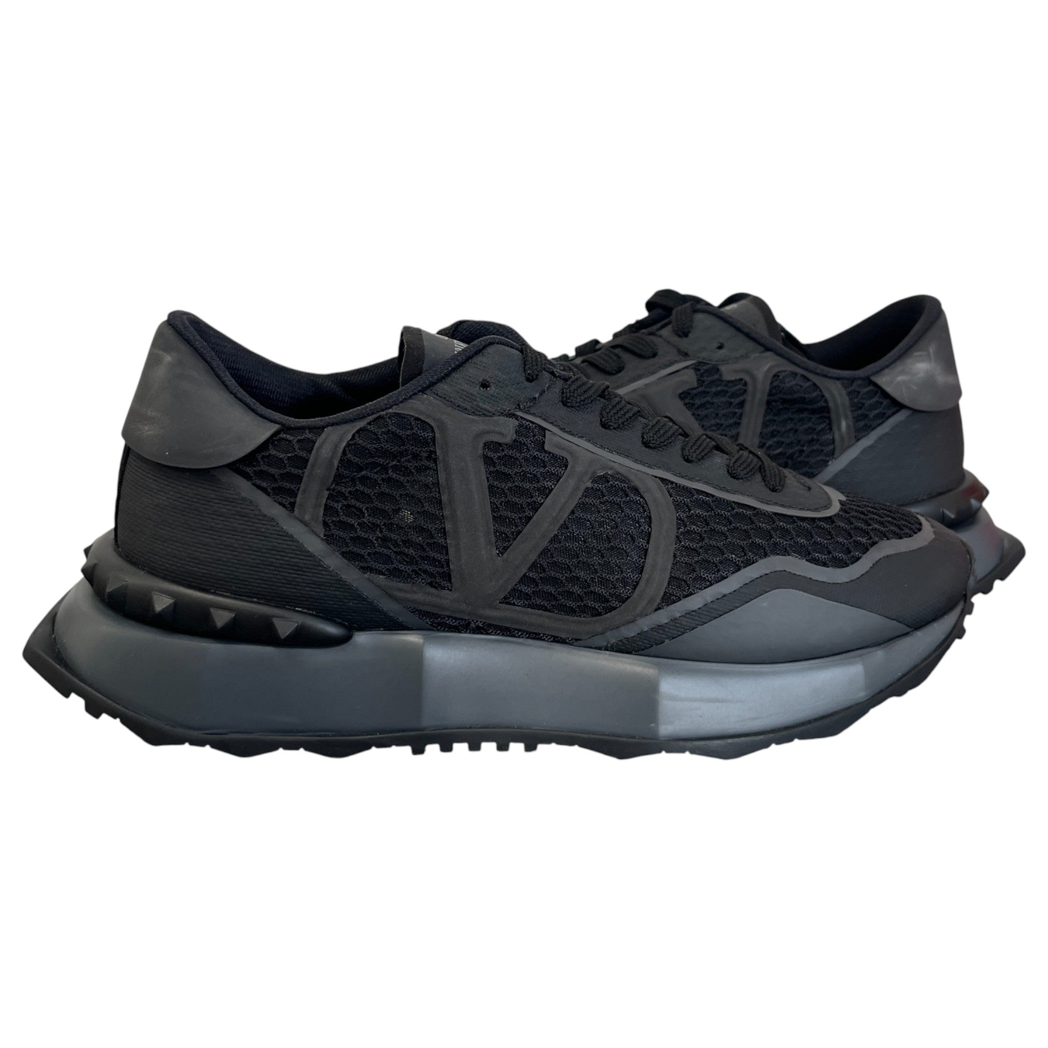 Men's Netrunner Low Trainers Black Size EU 42 / UK 8