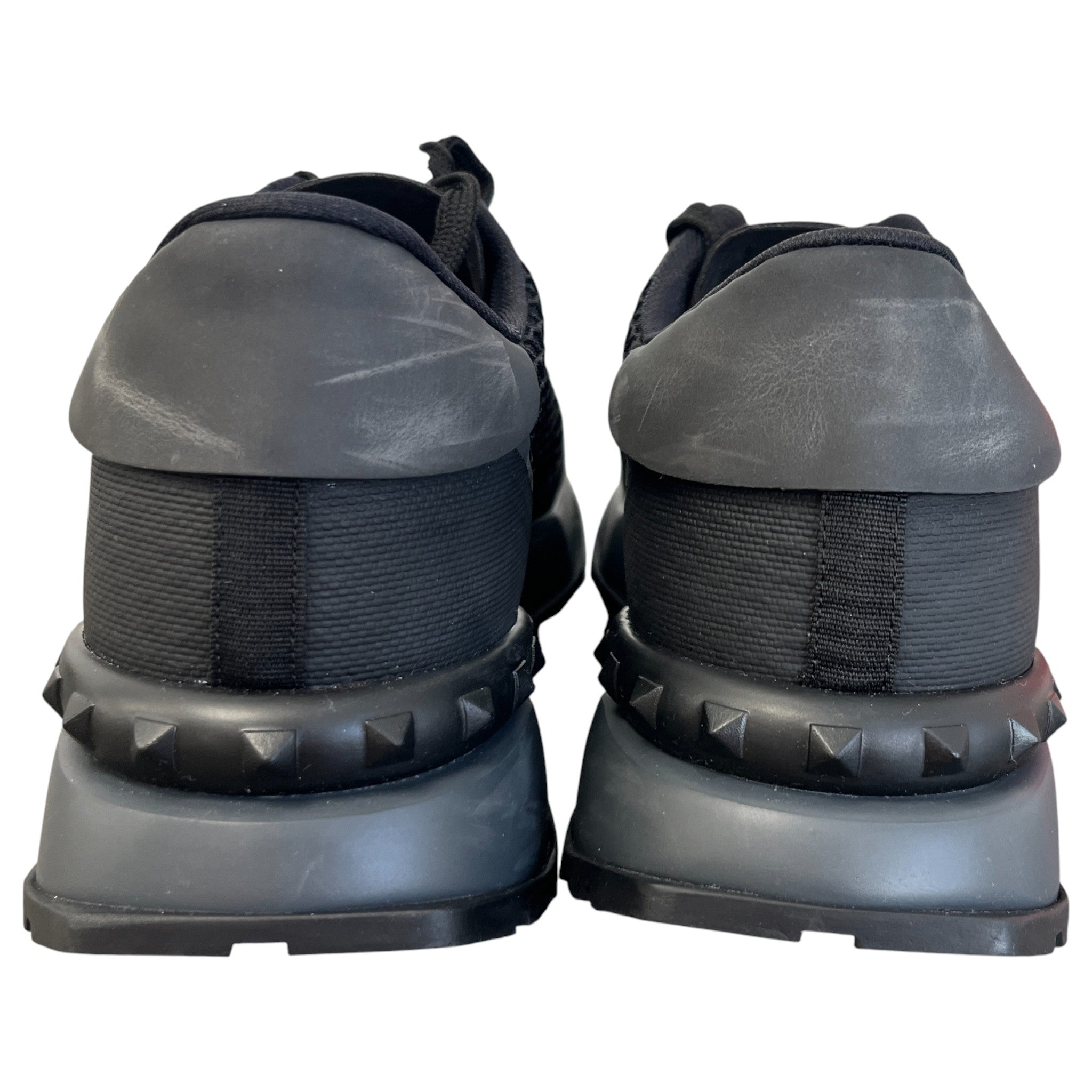 Men's Netrunner Low Trainers Black Size EU 42 / UK 8