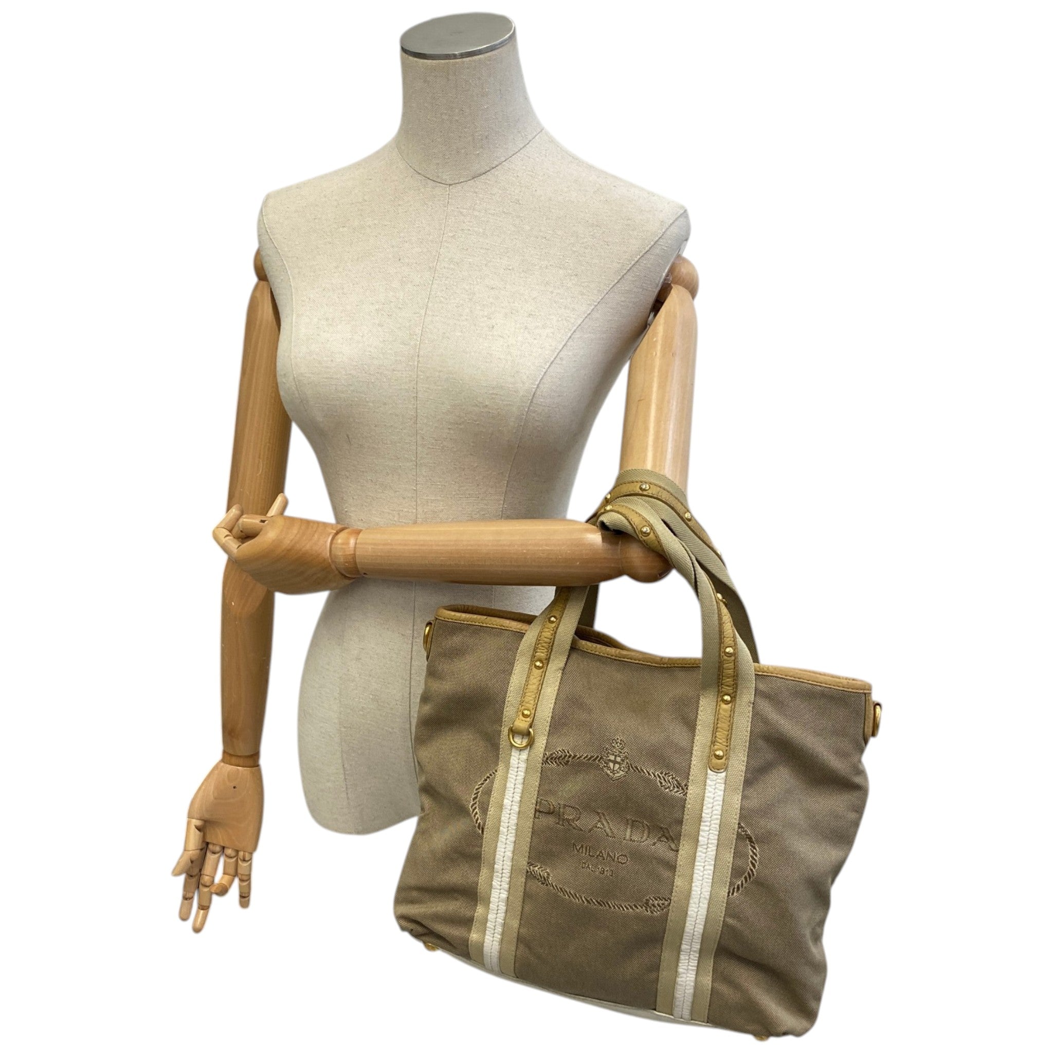 Women's Vintage Logo Jacquard Tote Bag Brown