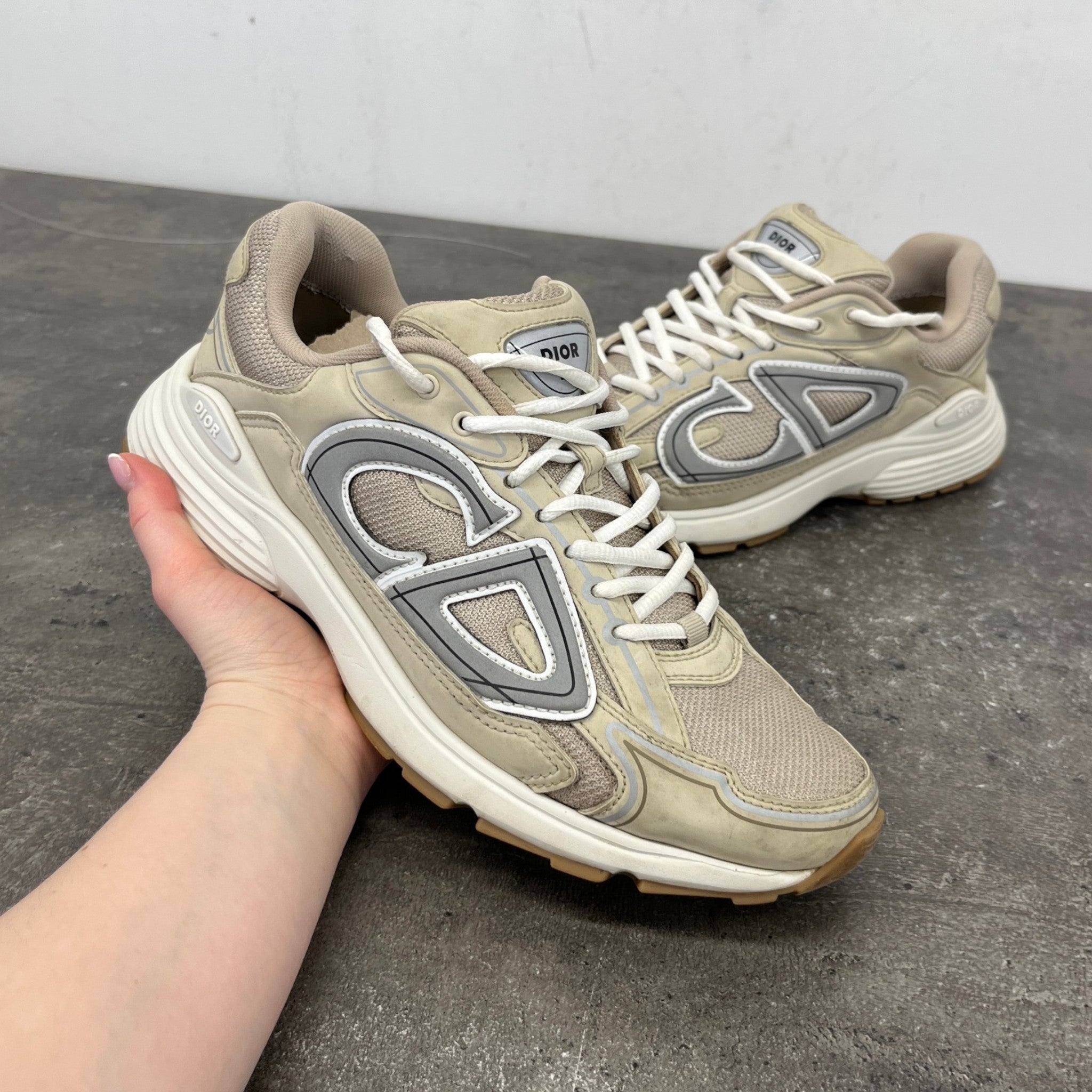 Men's B30 Low Trainers Beige Size EU 42 / UK 8