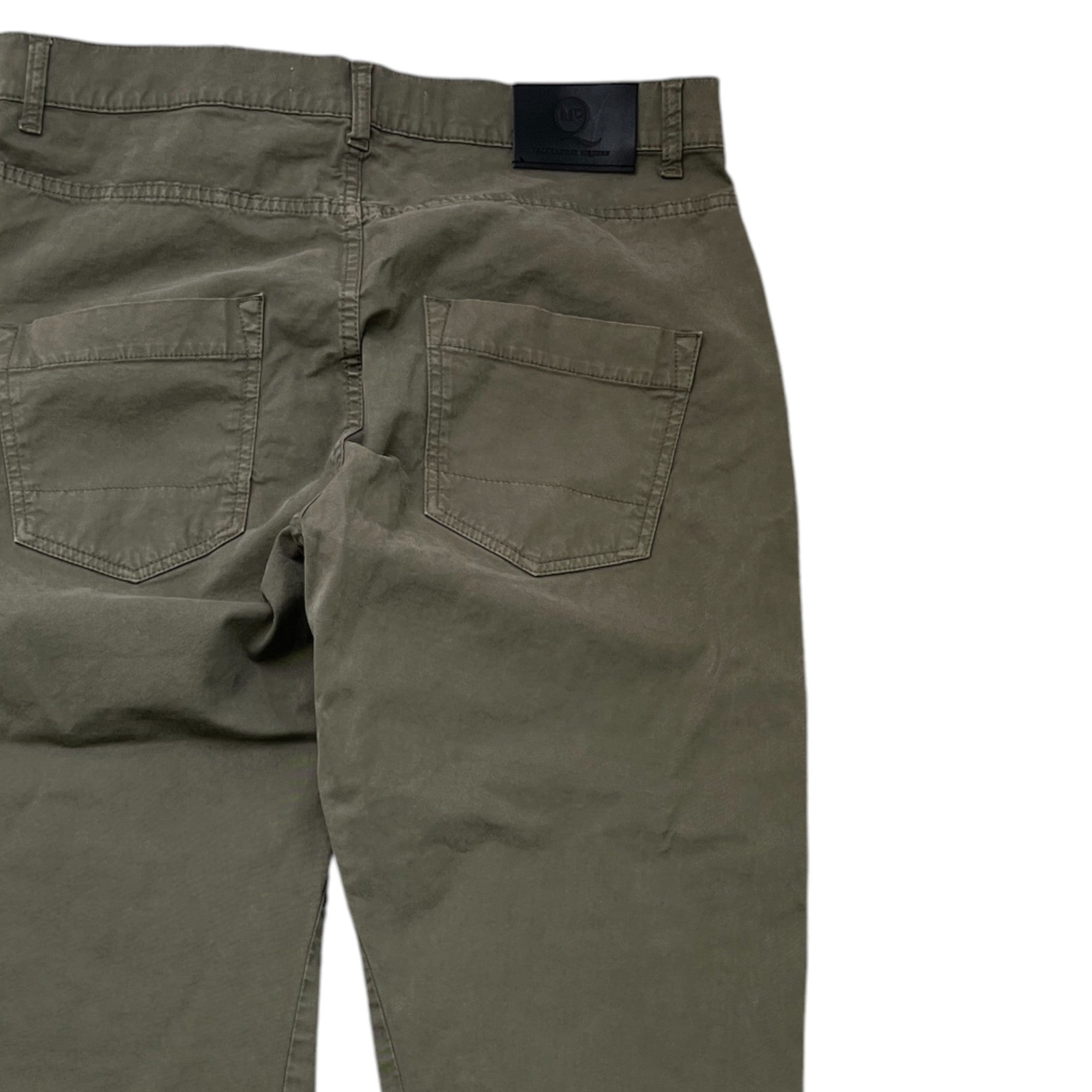 Men's Plaque Logo Jeans Khaki Size Waist 32"