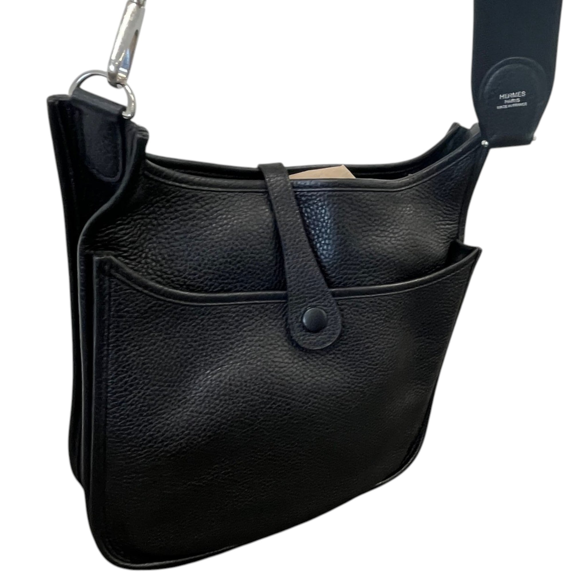 Women's Evelyne Iii 29 Messenger Bag Black