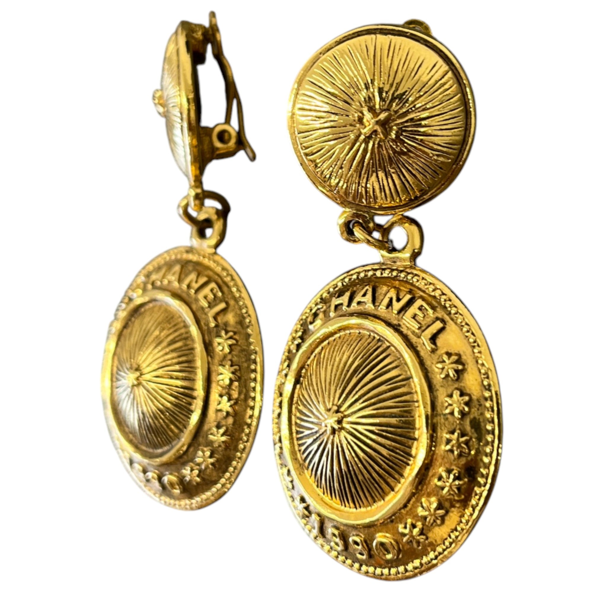 Women's 1990 Vintage Byzantine Revival Clip-On Earrings Gold